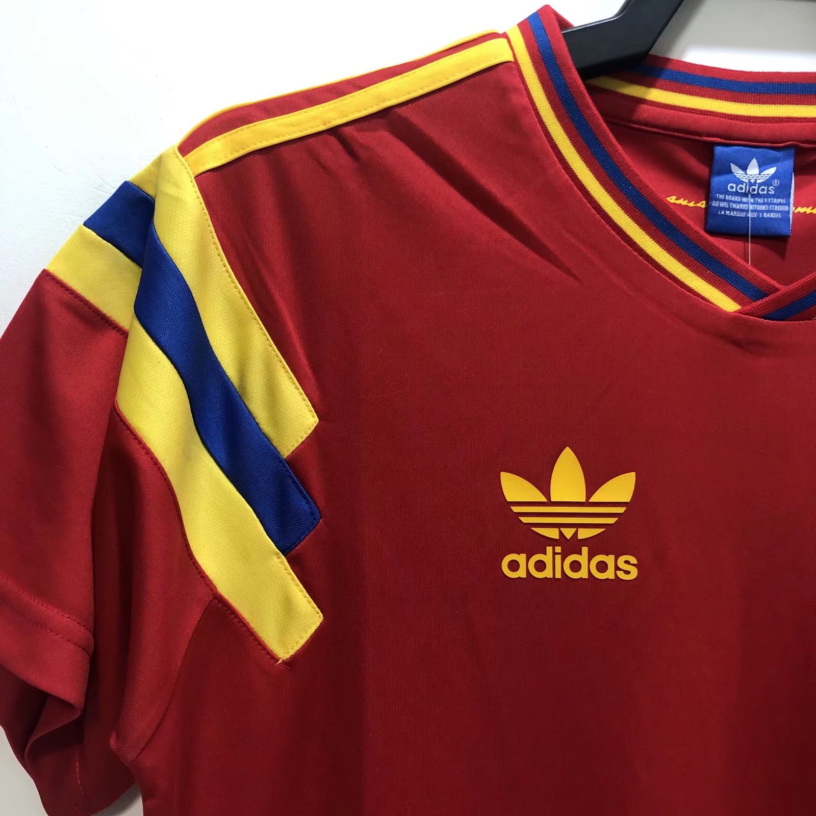 1990 Colombia Away National Team Retro Football Jersey
