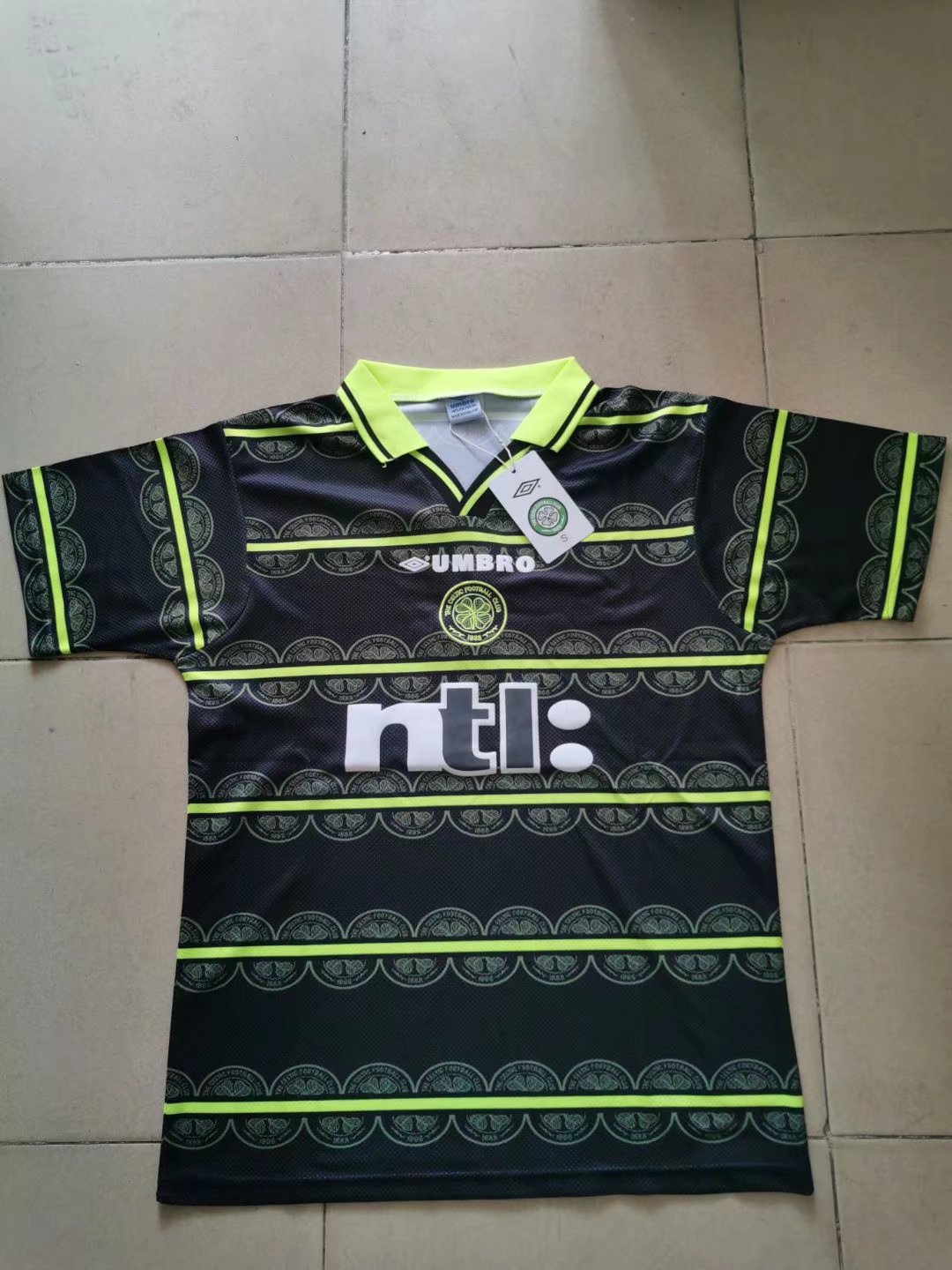 1999/00 Celtic Away Vintage Shirt