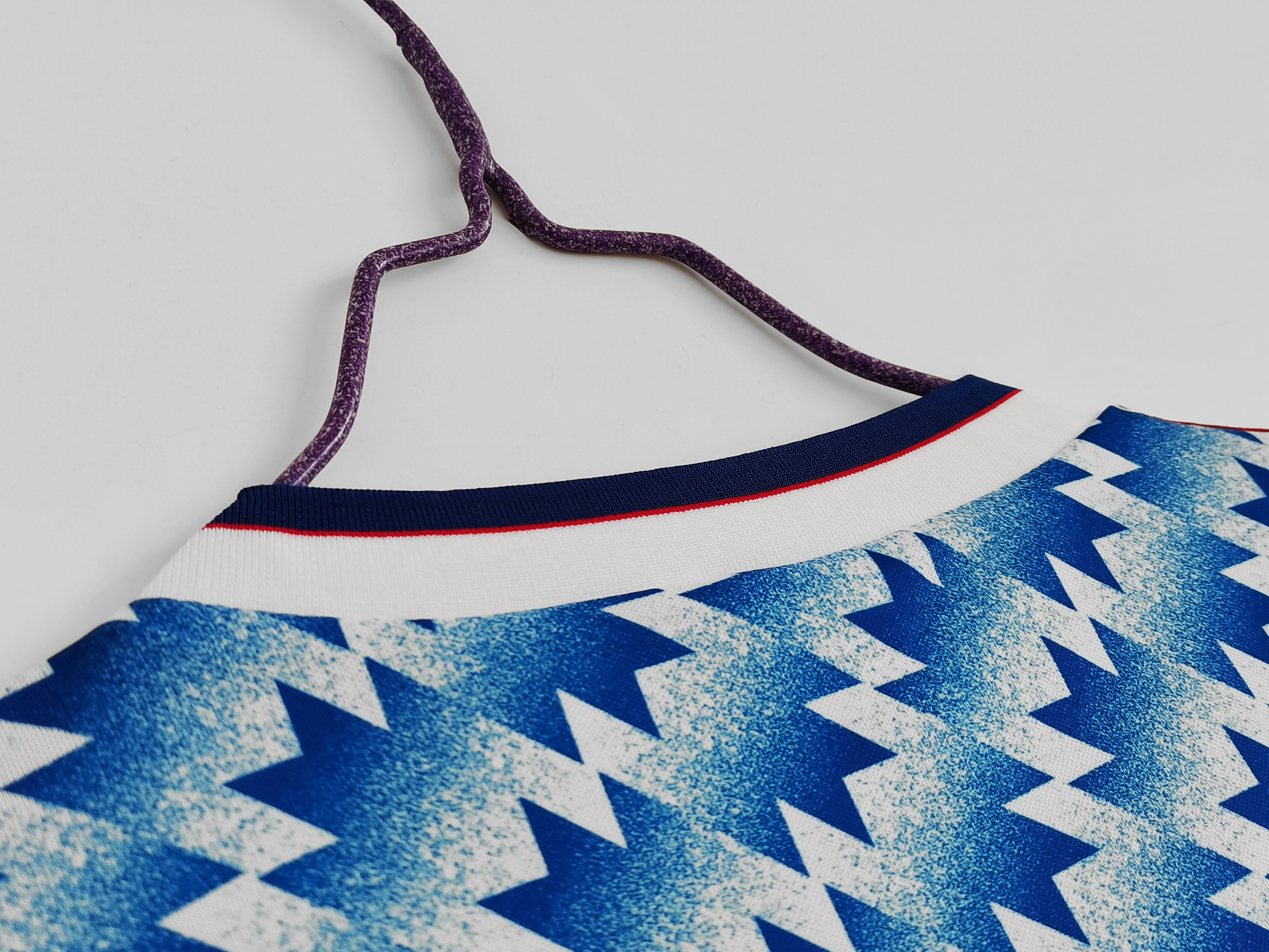 1990/92 Manchester United away retro shirt