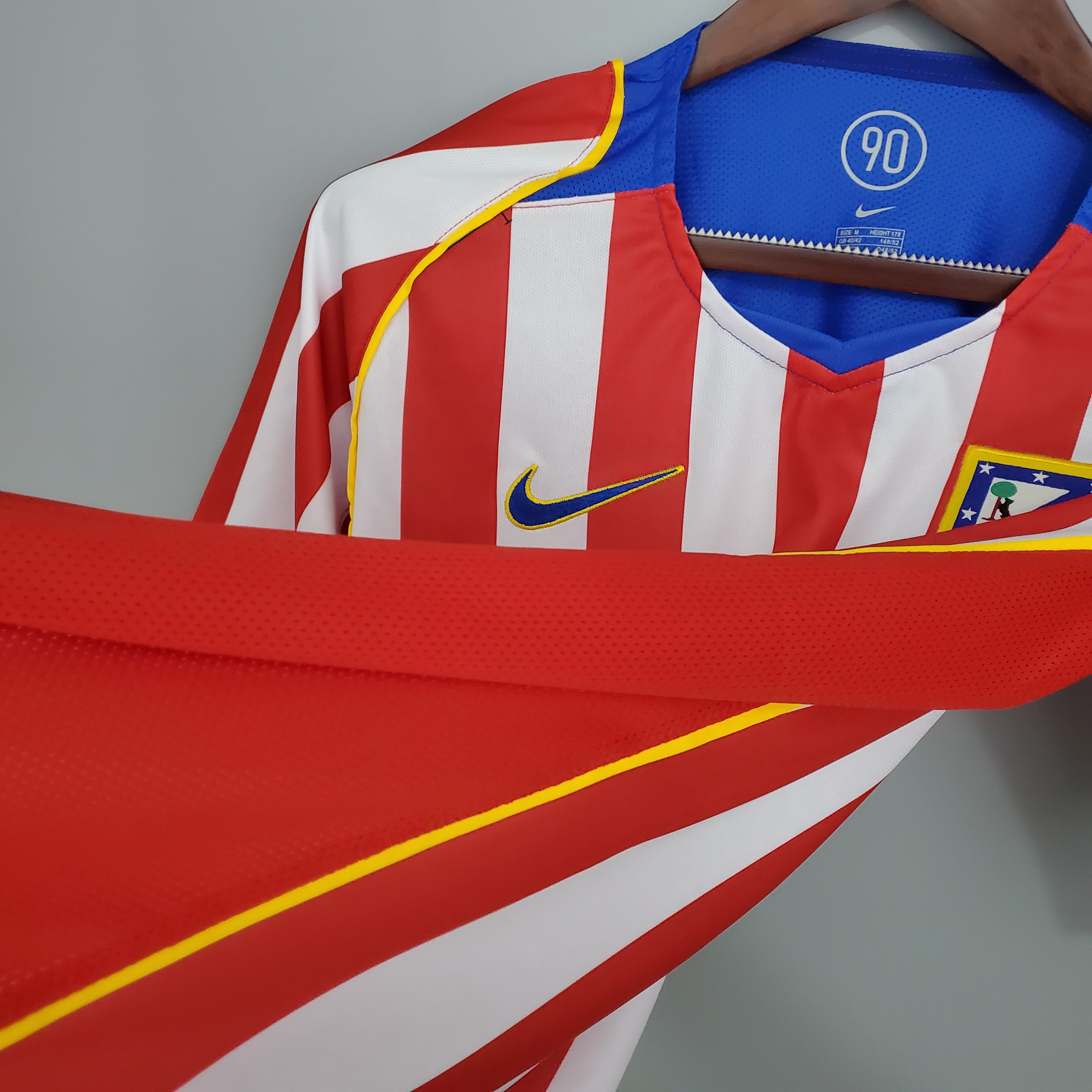 2004/05 Atletico Madrid Home Vintage Shirt