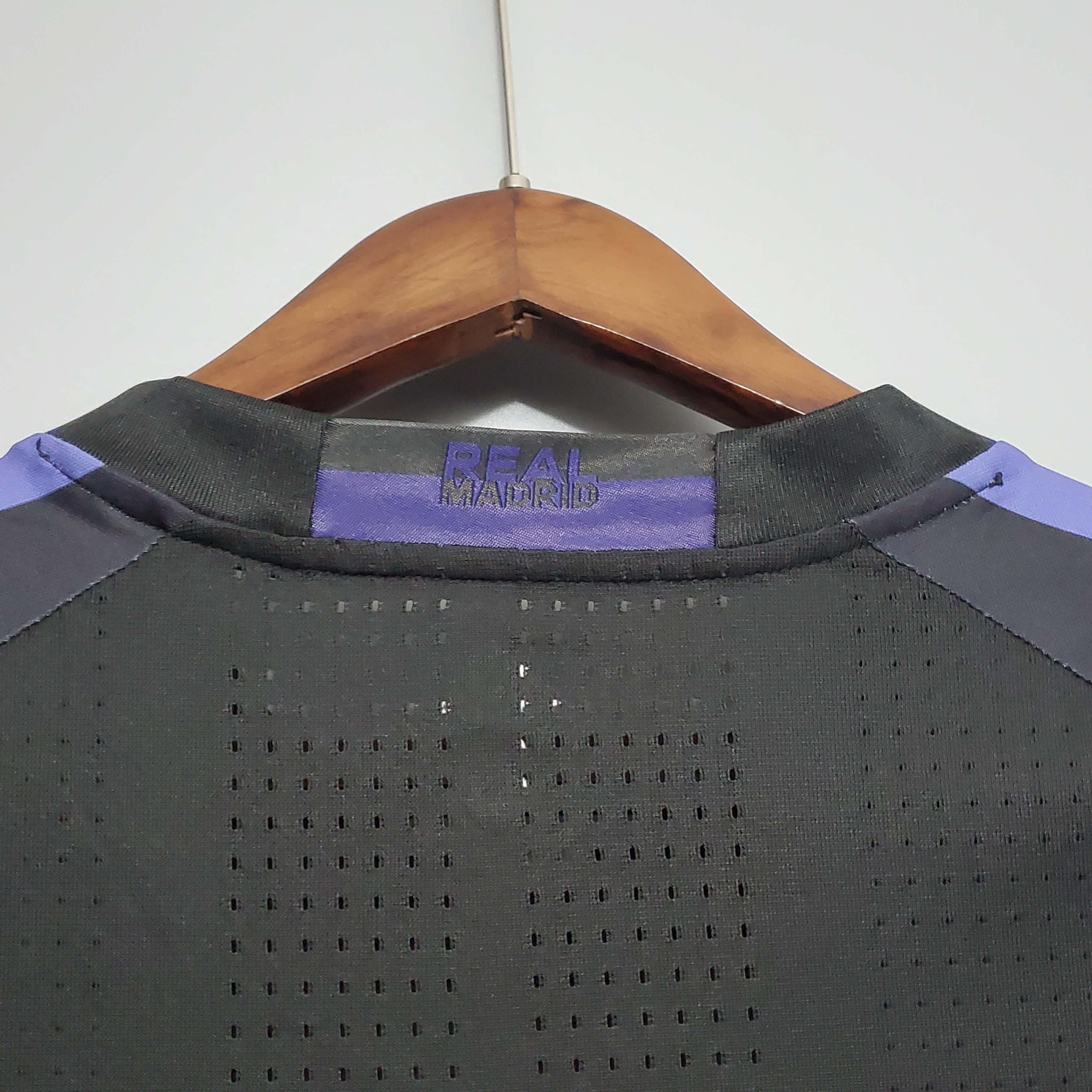 2016/17 Real Madrid Third Vintage Shirt