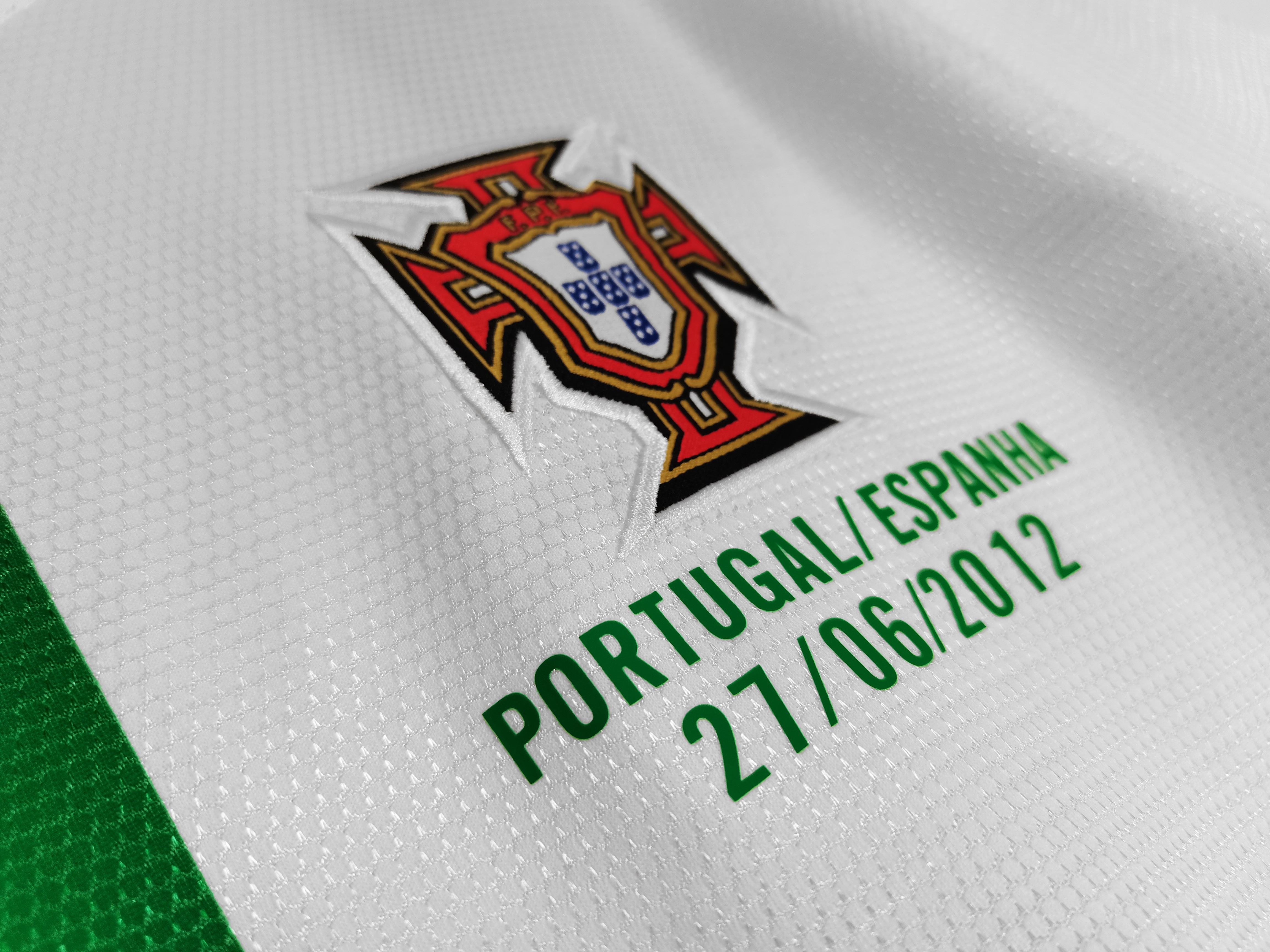 2012 Portugal Away Retro Football Shirt