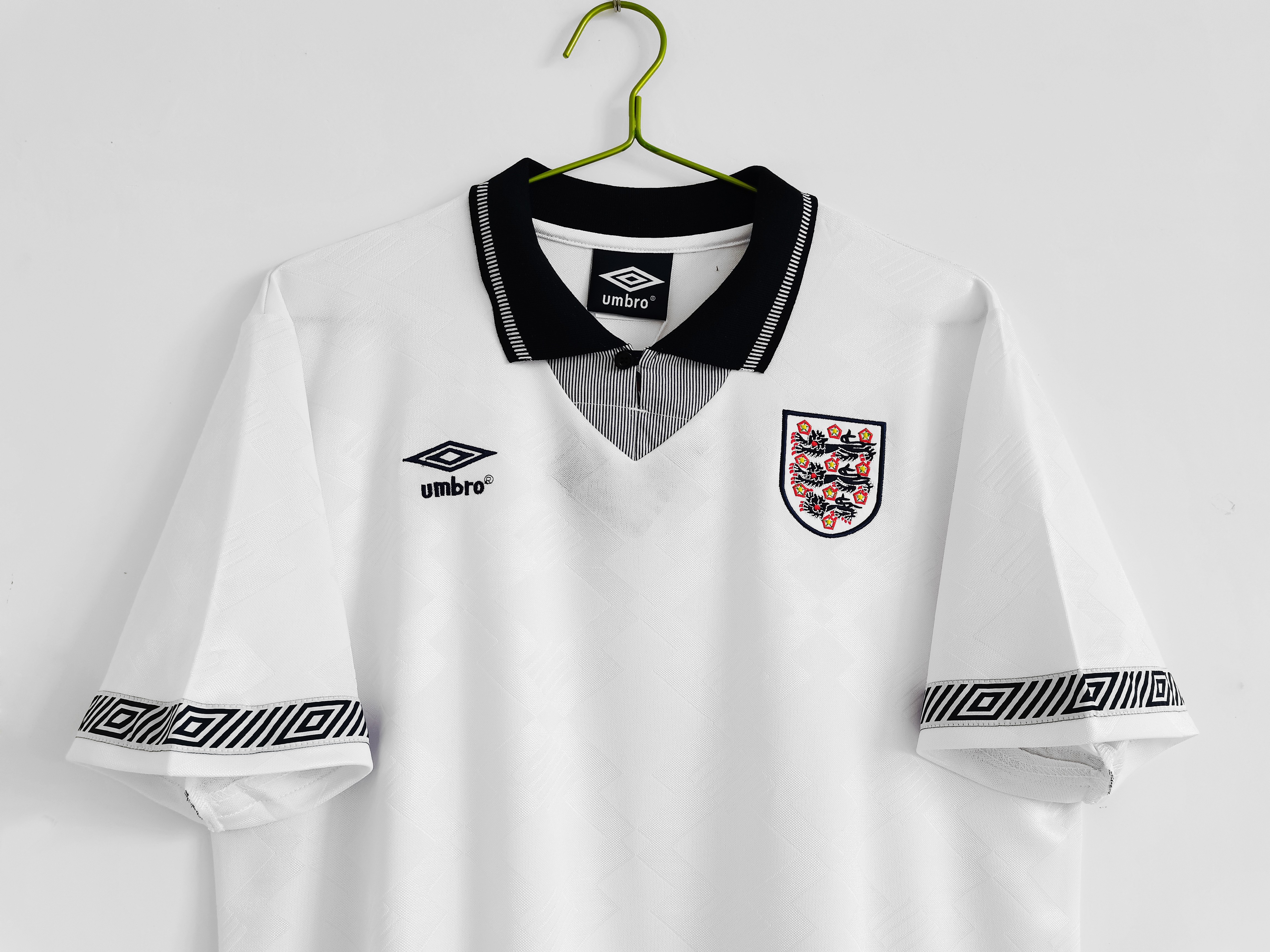 1990 England home national team retro jersey