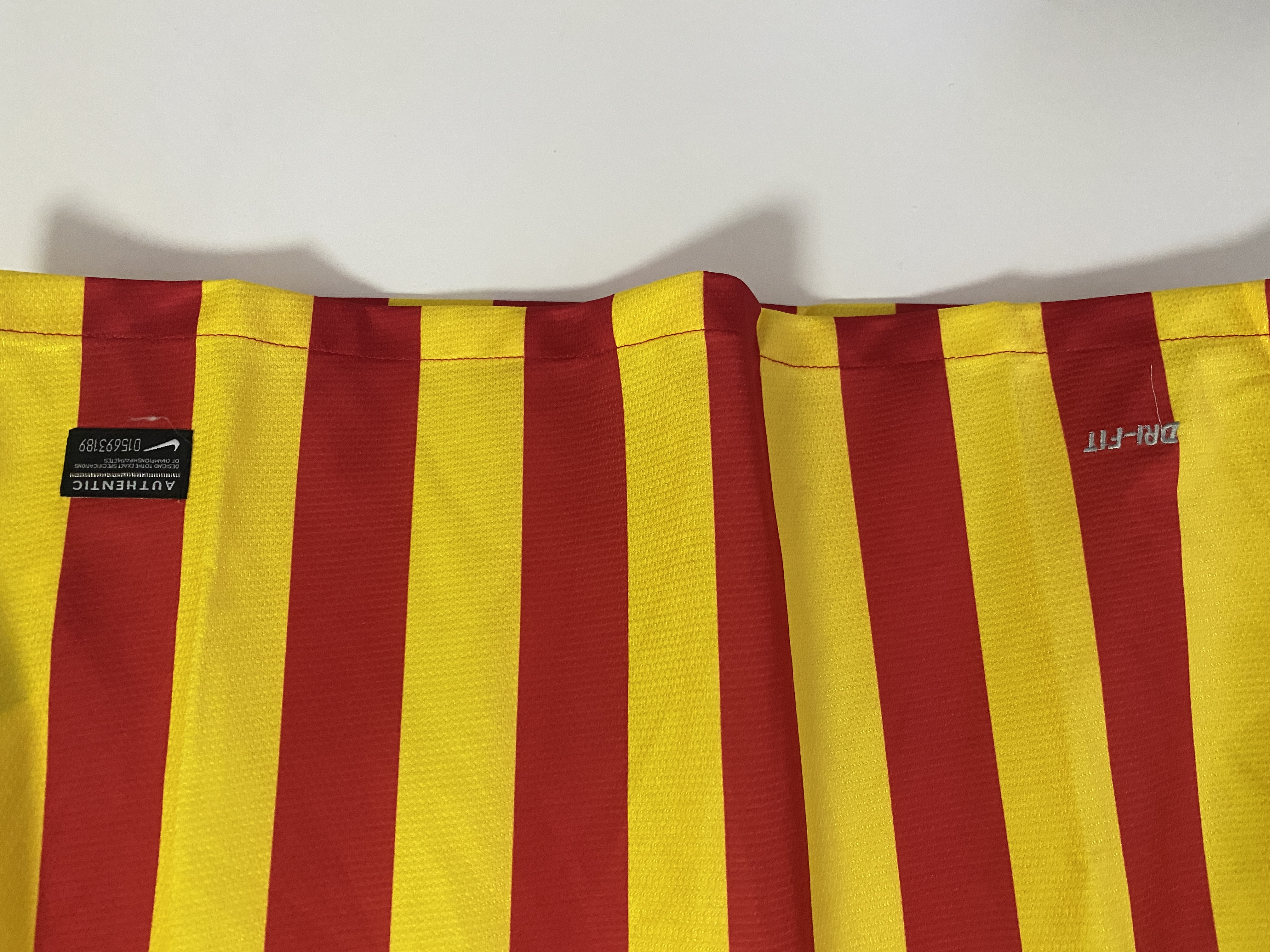 2013/14 Barcelona Away Retro Shirt