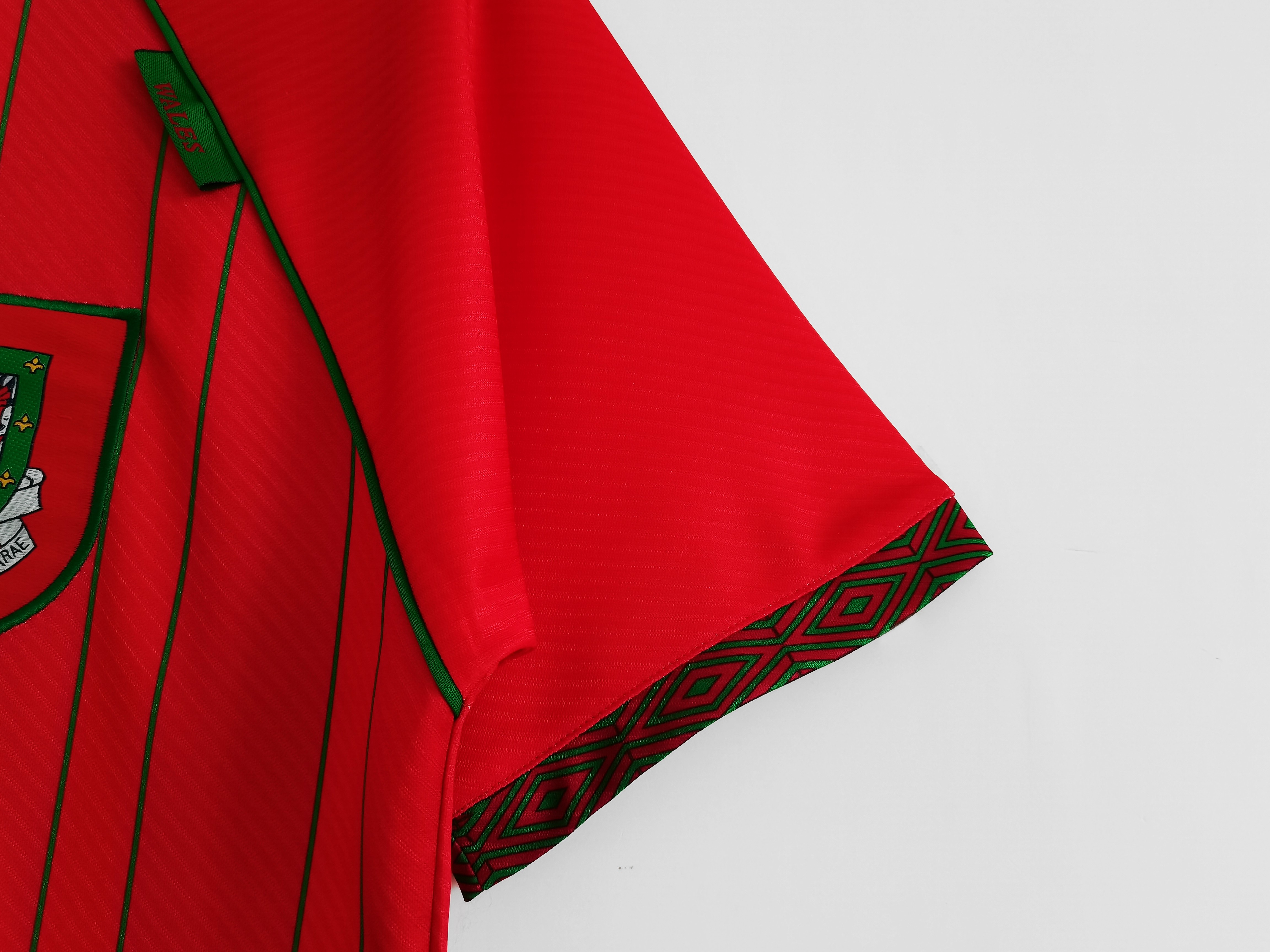 1994/96 Wales home national team retro jersey