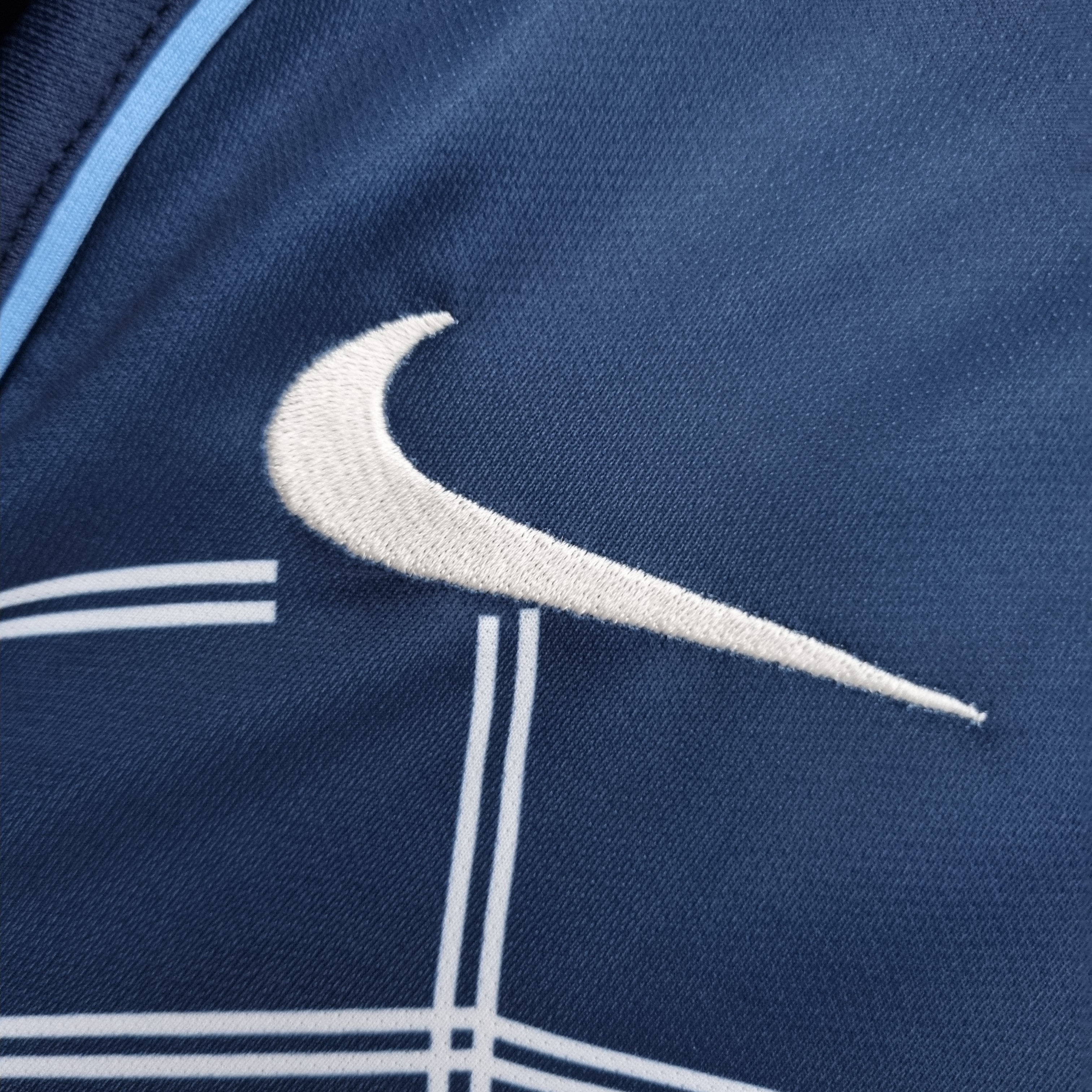 2004/05 Atletico Madrid Away Retro Football Shirt