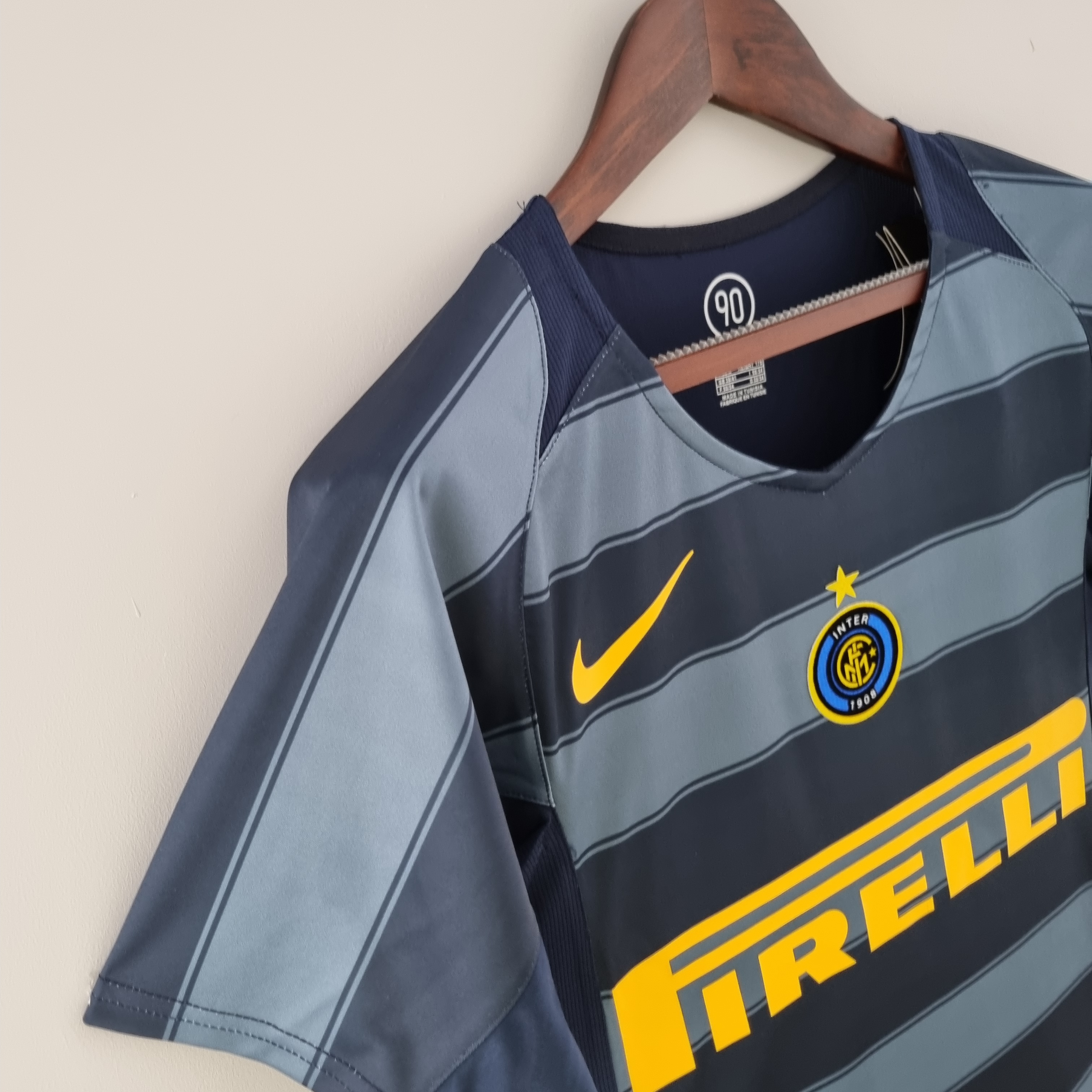 2004/05 Inter Milan 3rd Vintage Shirt
