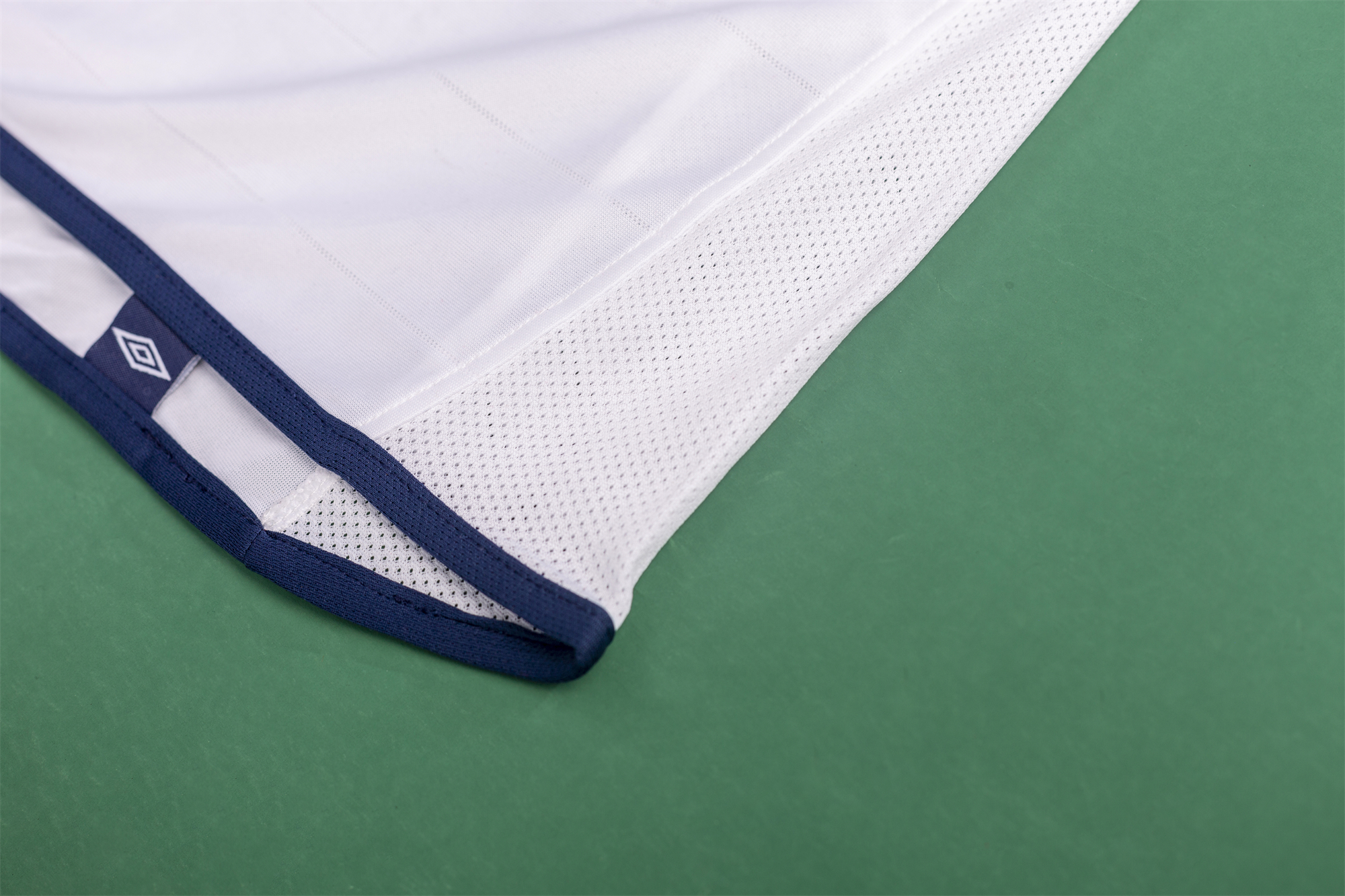 2004 England home vintage shirt