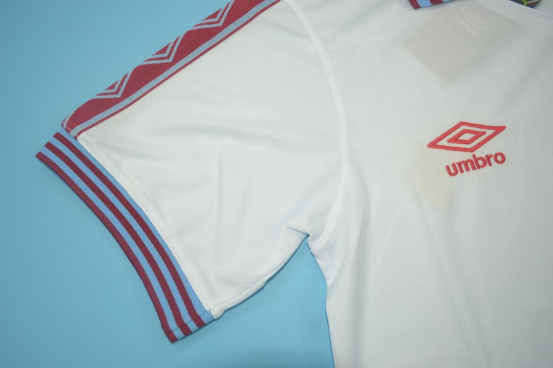 1989/90 Aston Villa Retro Shirt