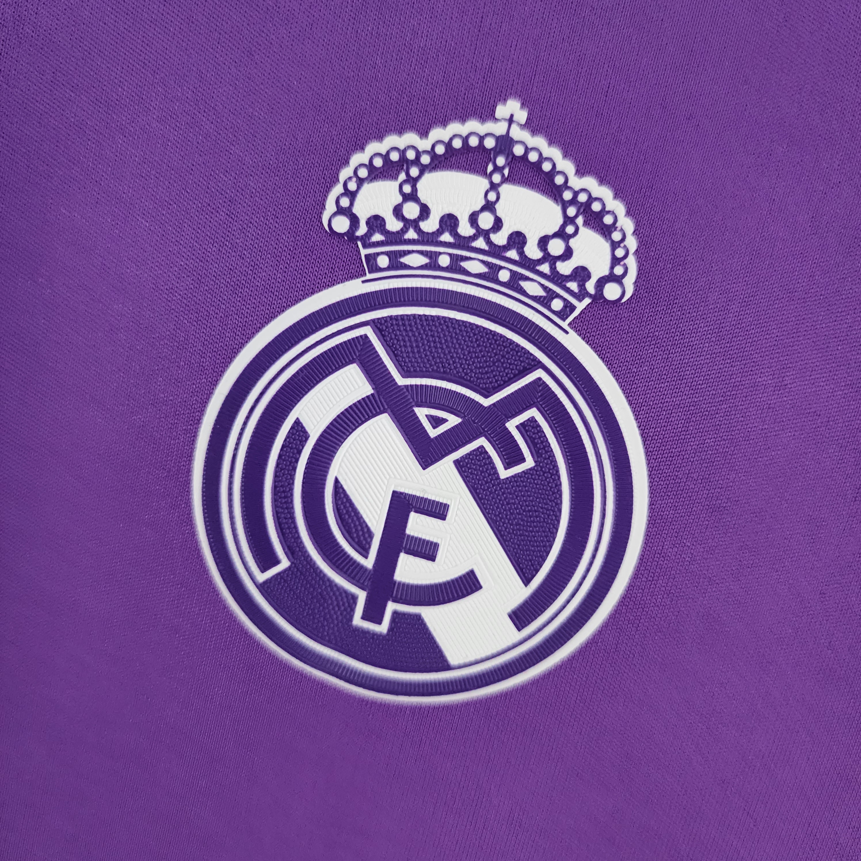 2017/18 Real Madrid Away kit