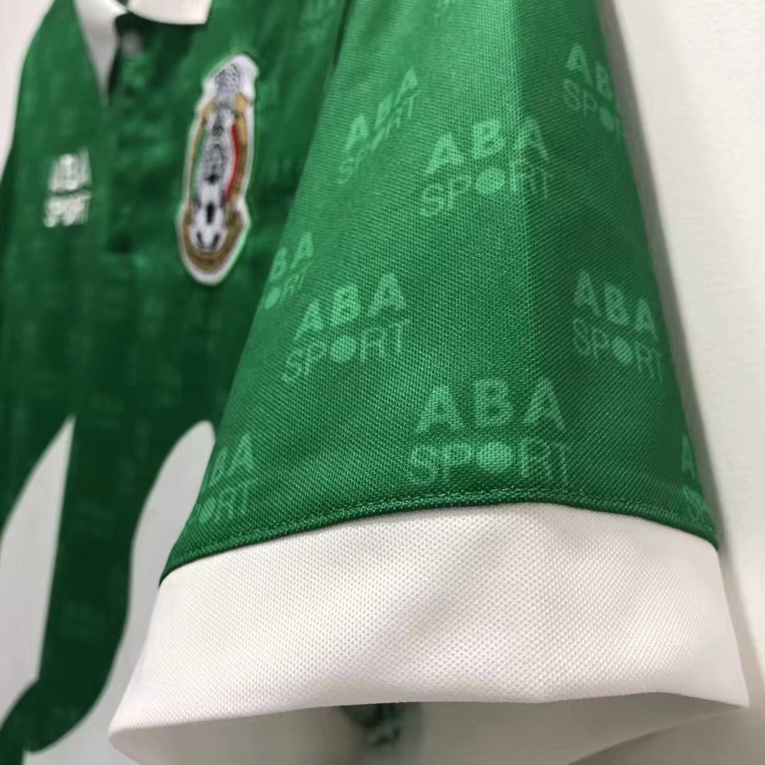 1995 Mexico home