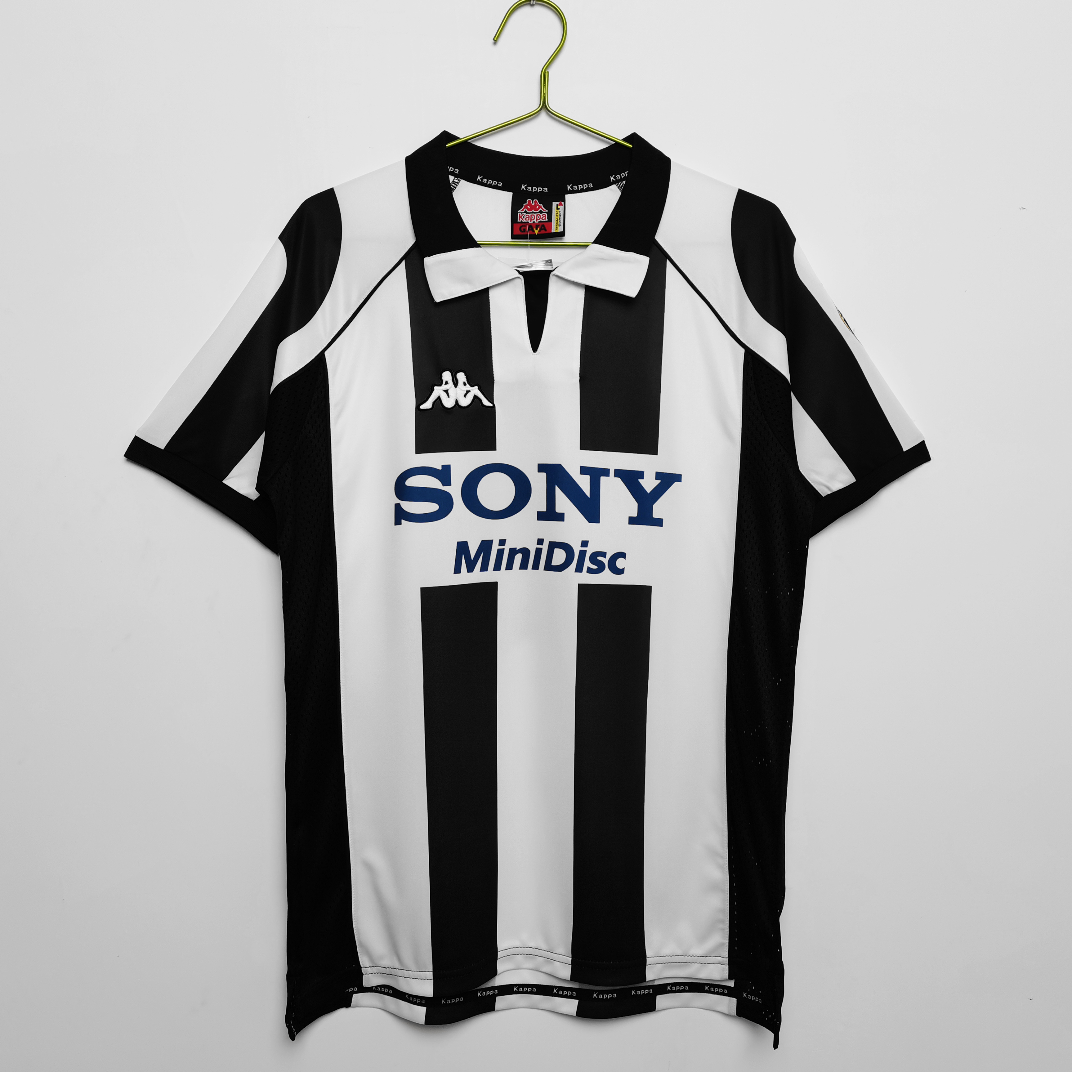 1997/99 Juventus Home Retro Shirt