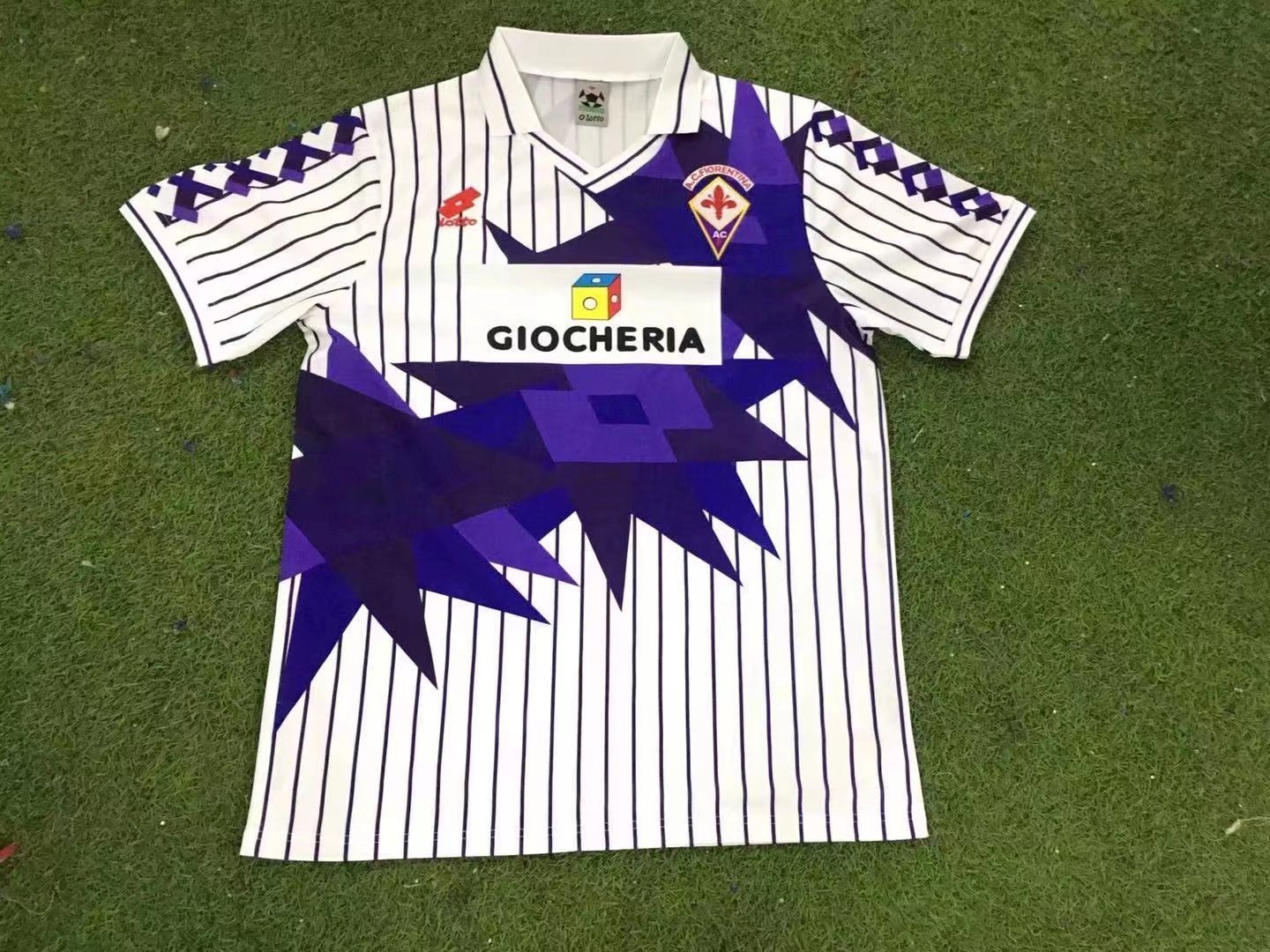 1991/92 Fiorentina away retro shirt