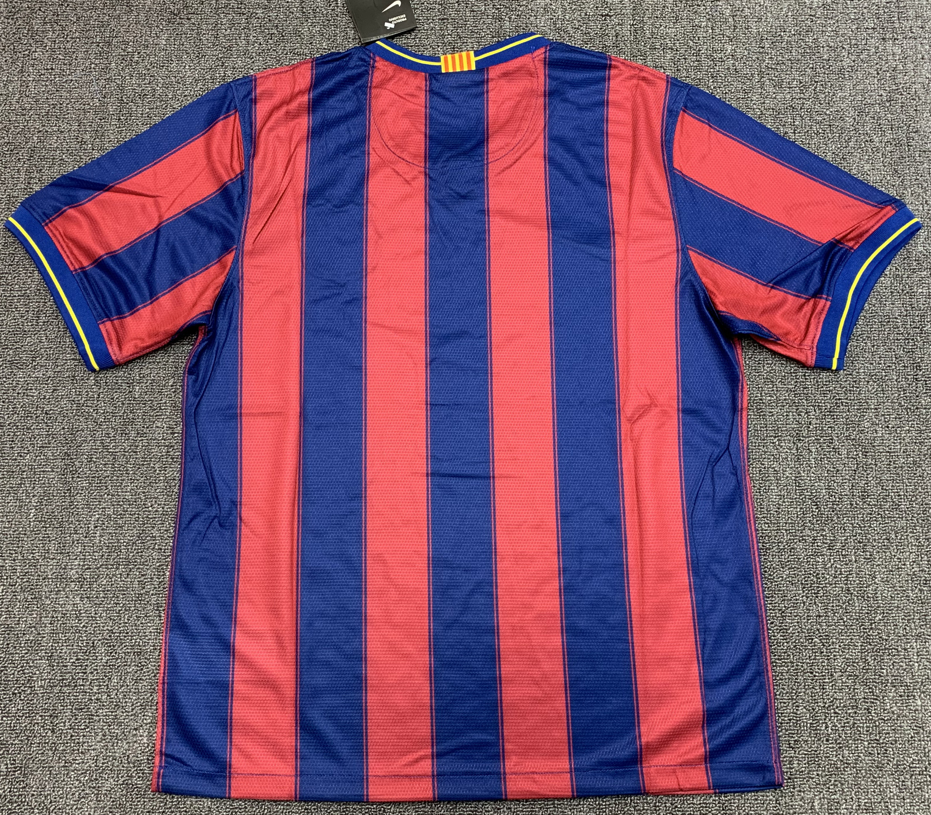 2009/10 Barcelona Home Retro Football Shirt