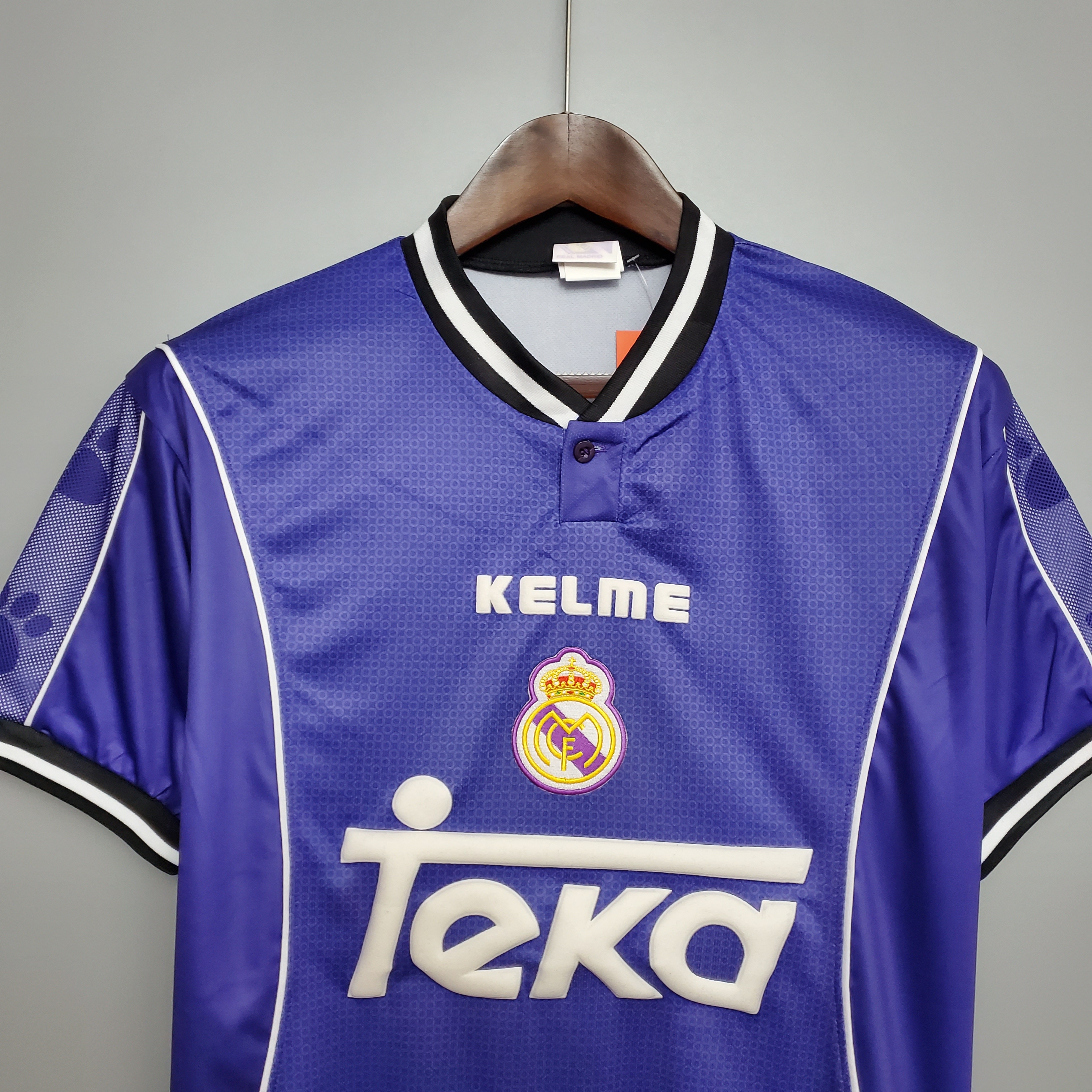 1997/98 Real Madrid Away Vintage Shirt