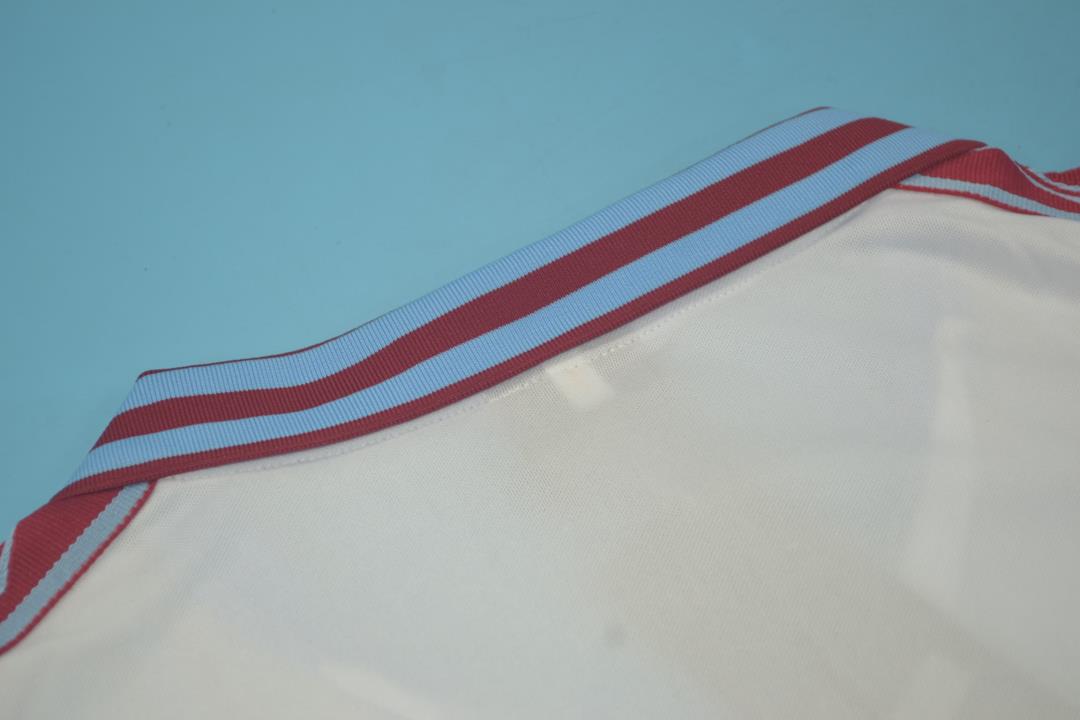 1989/90 Aston Villa Retro Shirt