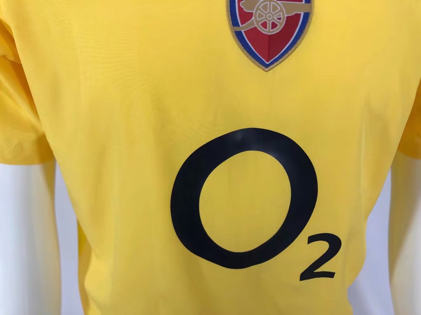 2005/06 Arsenal Away Vintage Shirt