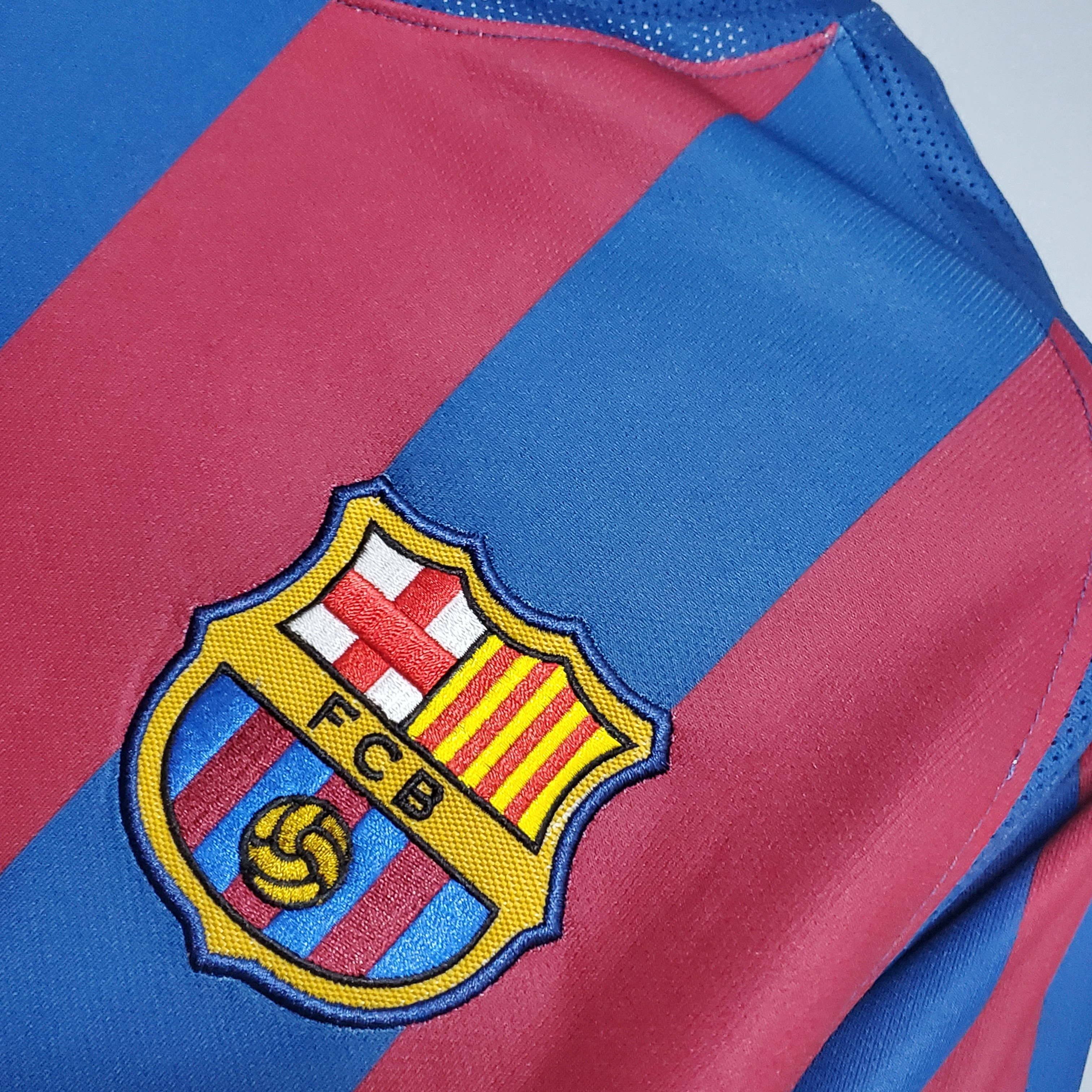 2005/06 Barcelona Home Champions League Retro Football Jersey