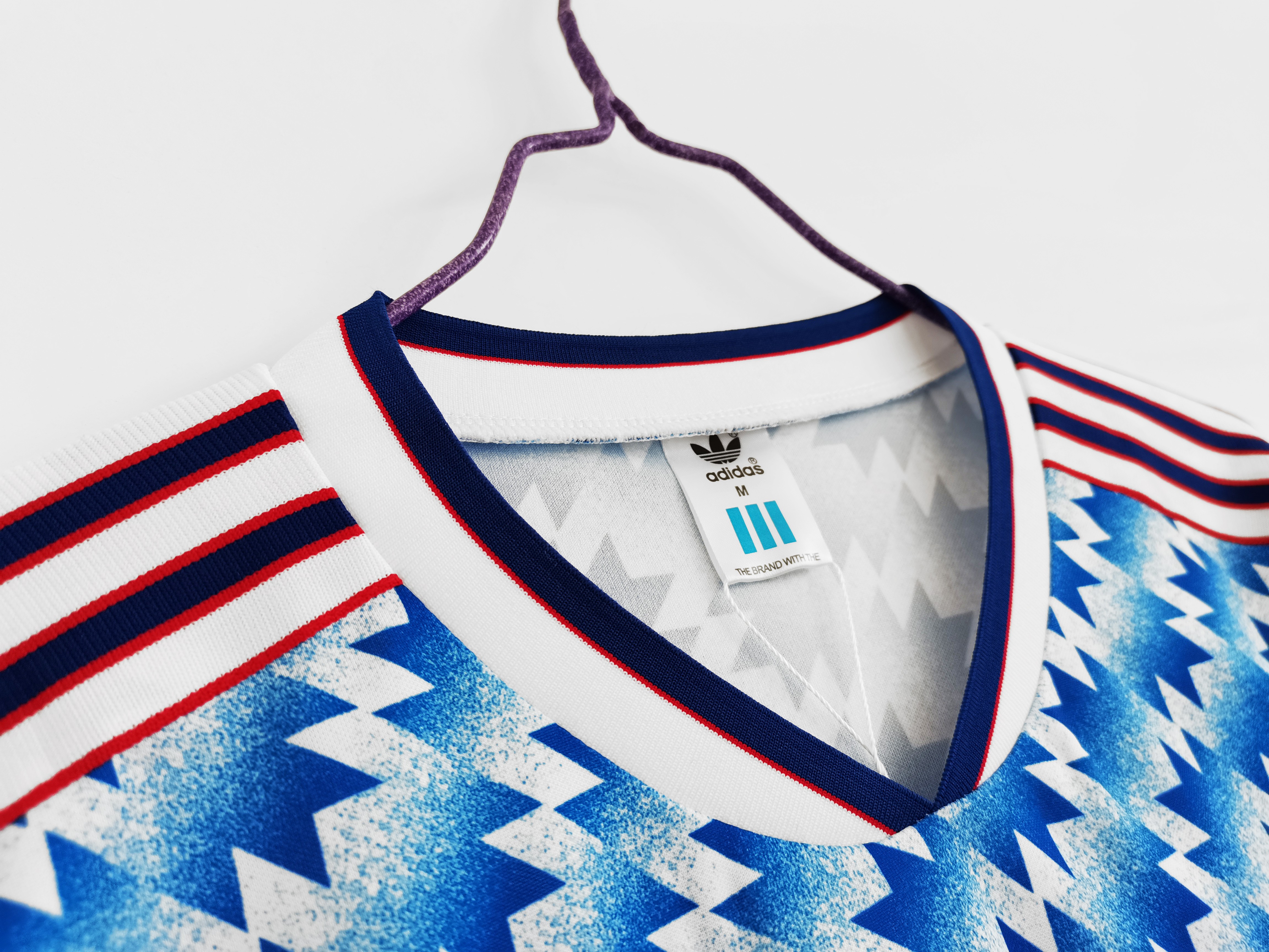 1990/92 Manchester United away retro shirt