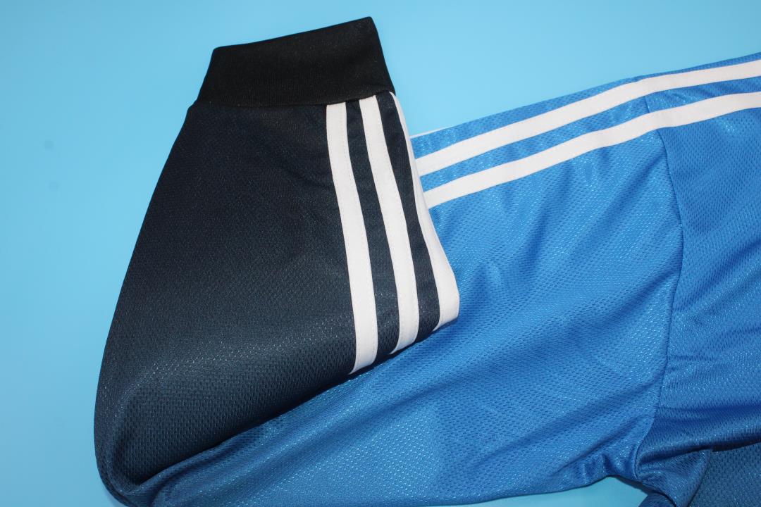 2002/03 Bayern Munich Goalkeeper Long Sleeve Vintage Shirt