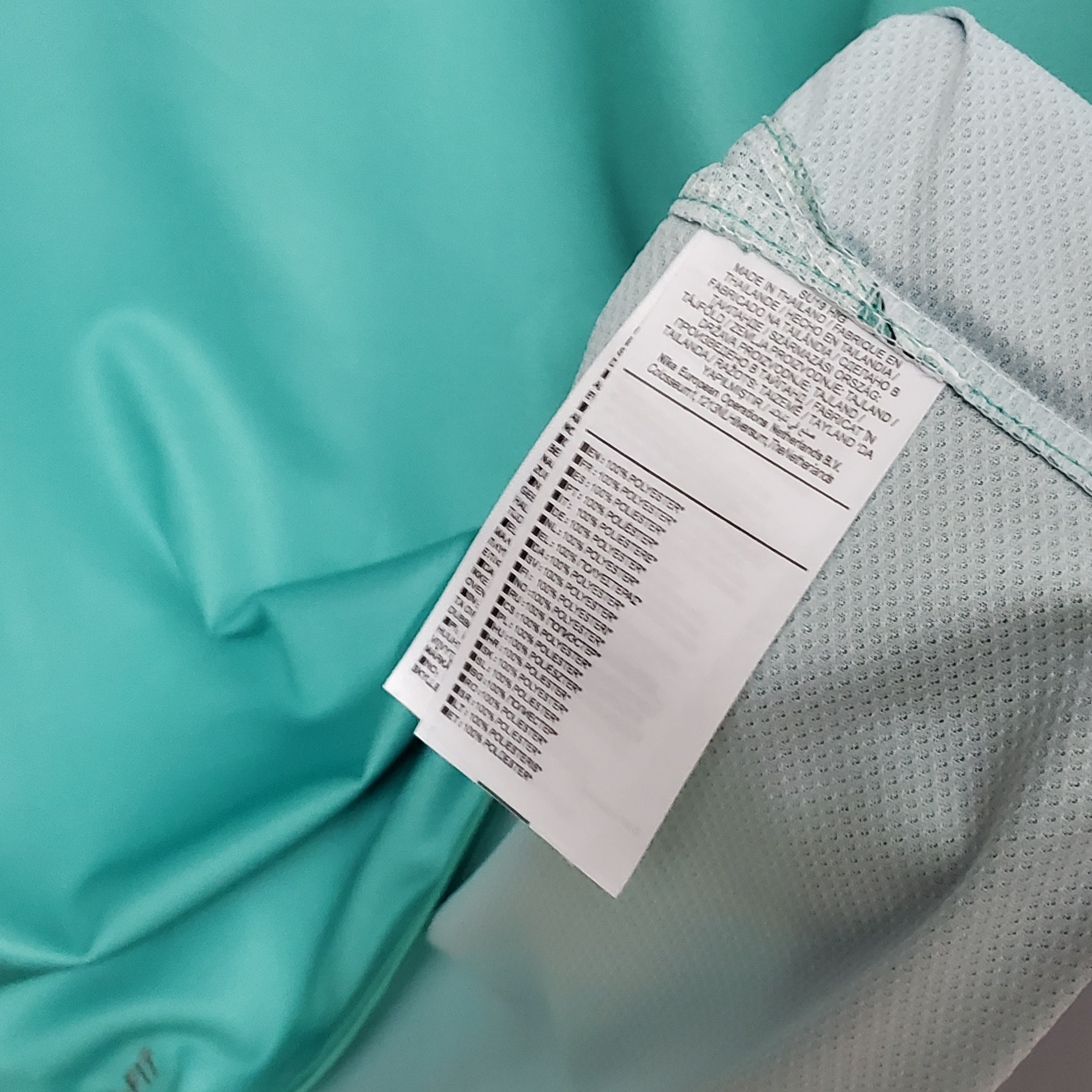 2010/11 Barcelona Away Retro Shirt