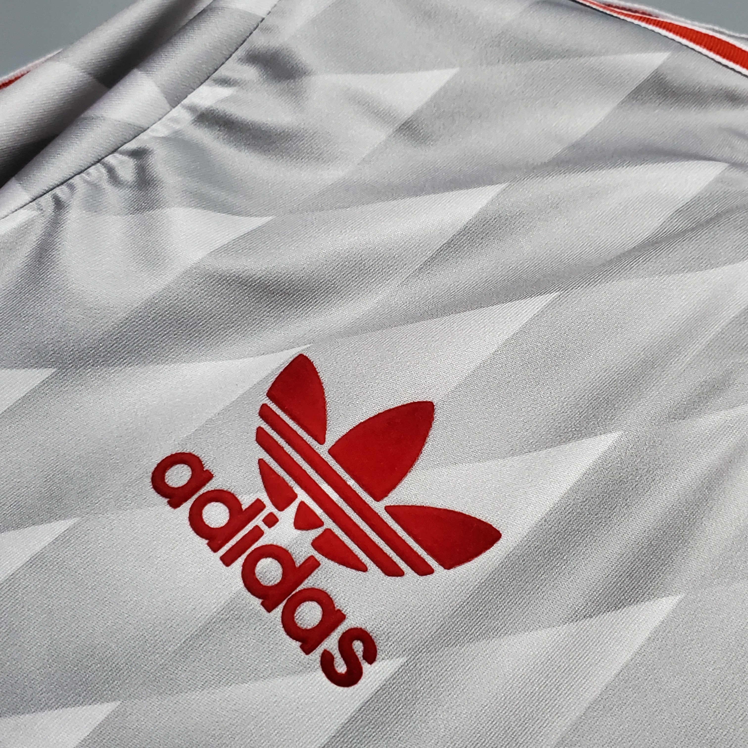 1989/91 Liverpool Away Retro Football Shirt