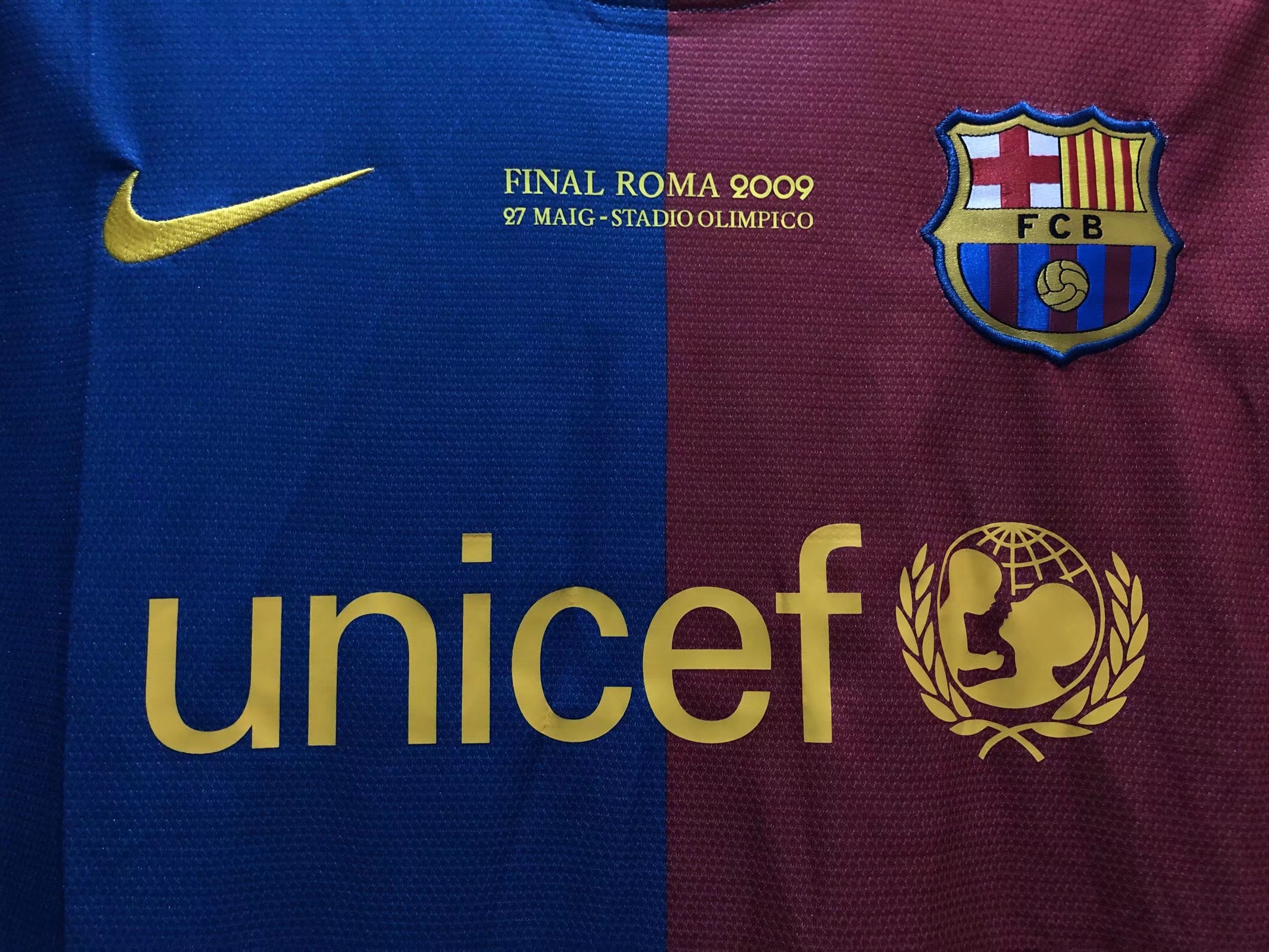 2008/09 Barcelona home short-sleeved UEFA Champions League version retro football jersey