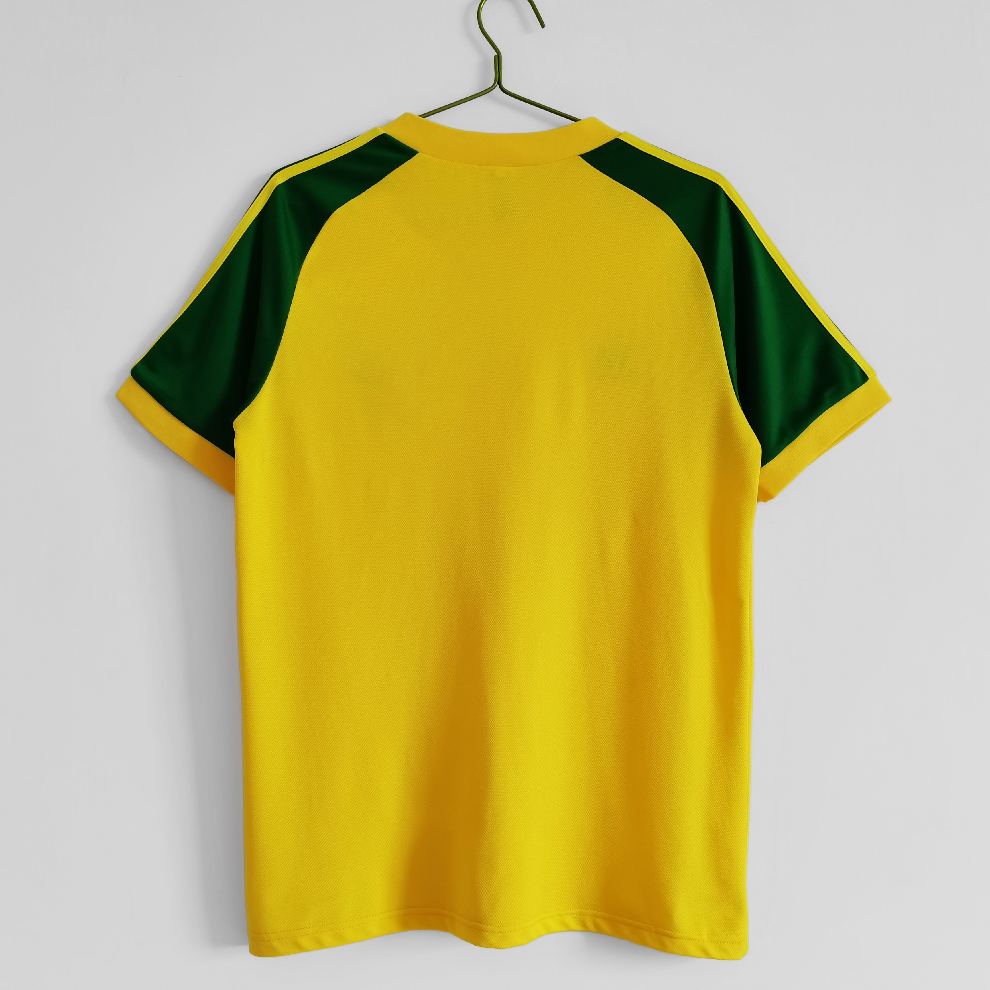 1982 Wales away national team retro jersey