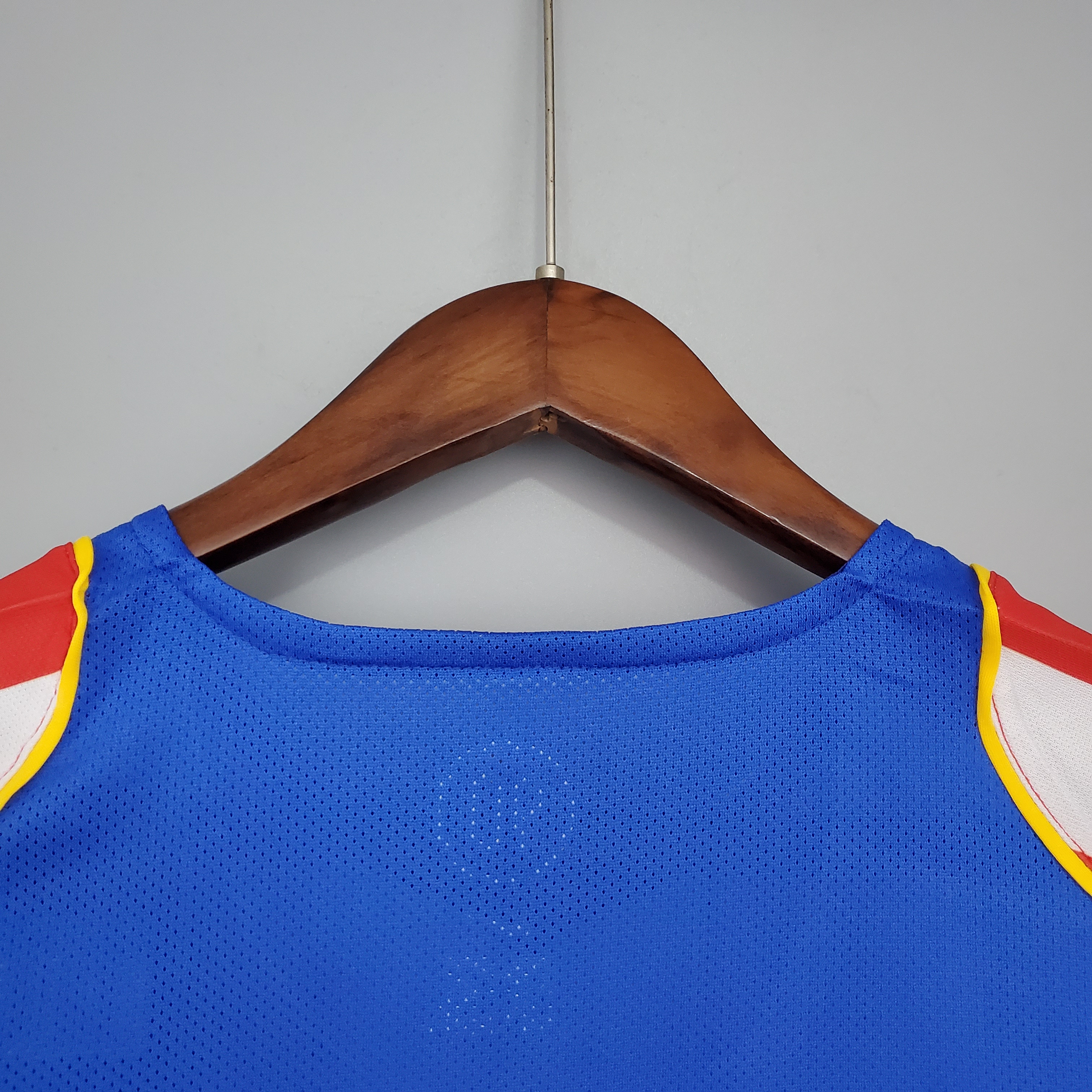 2004/05 Atletico Madrid Home Vintage Shirt