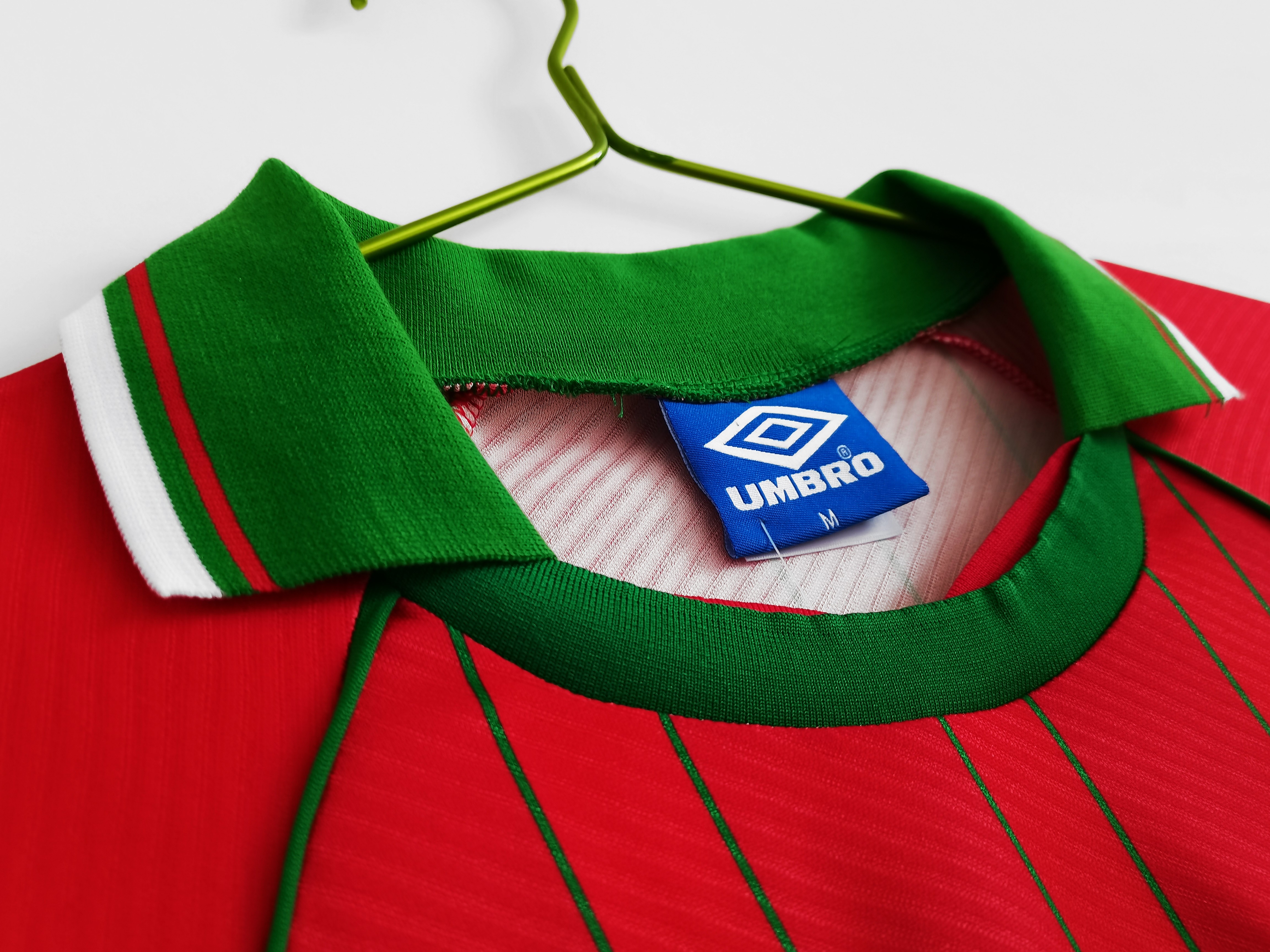 1994/96 Wales home national team retro jersey