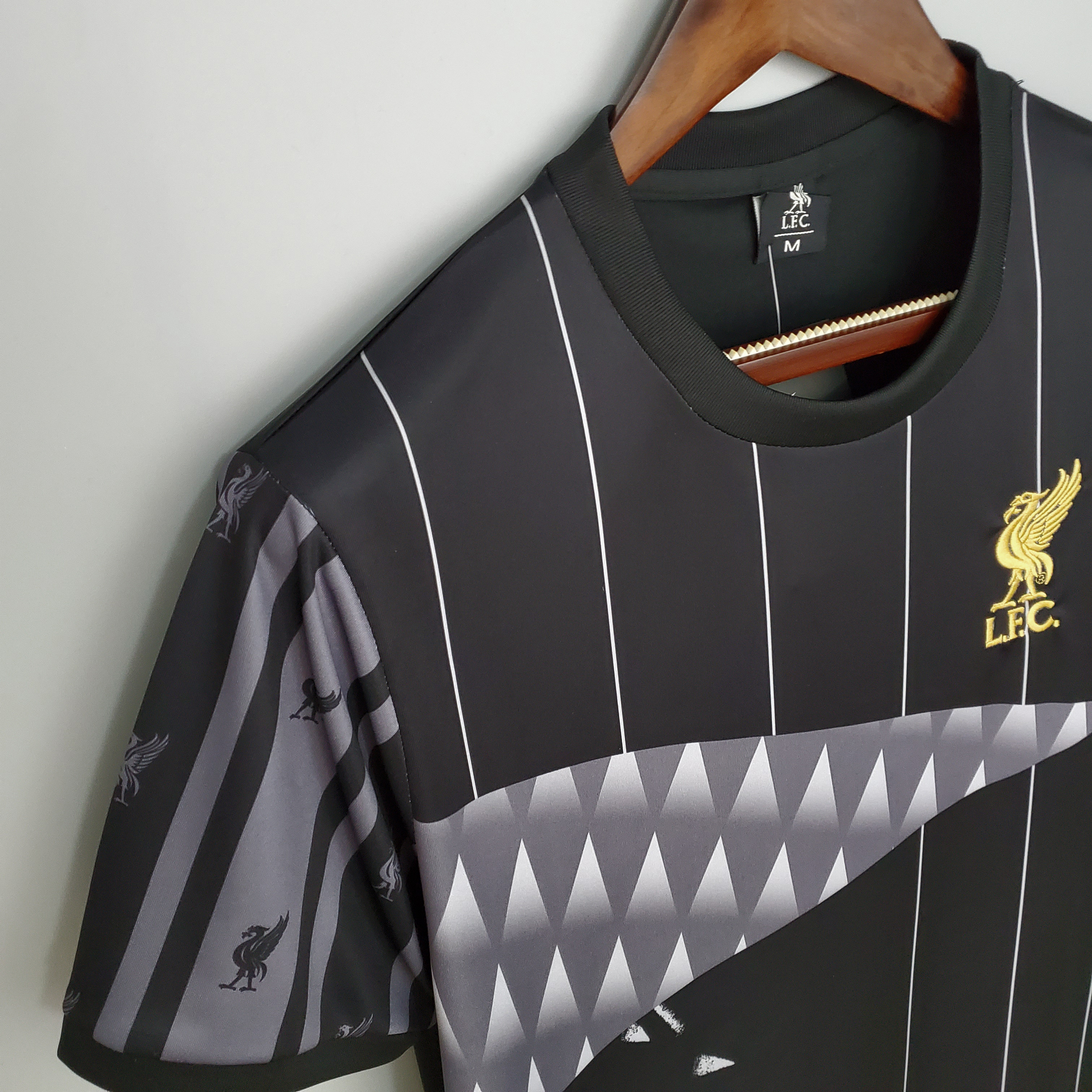 Retro Liverpool Champion Special Edition Black 