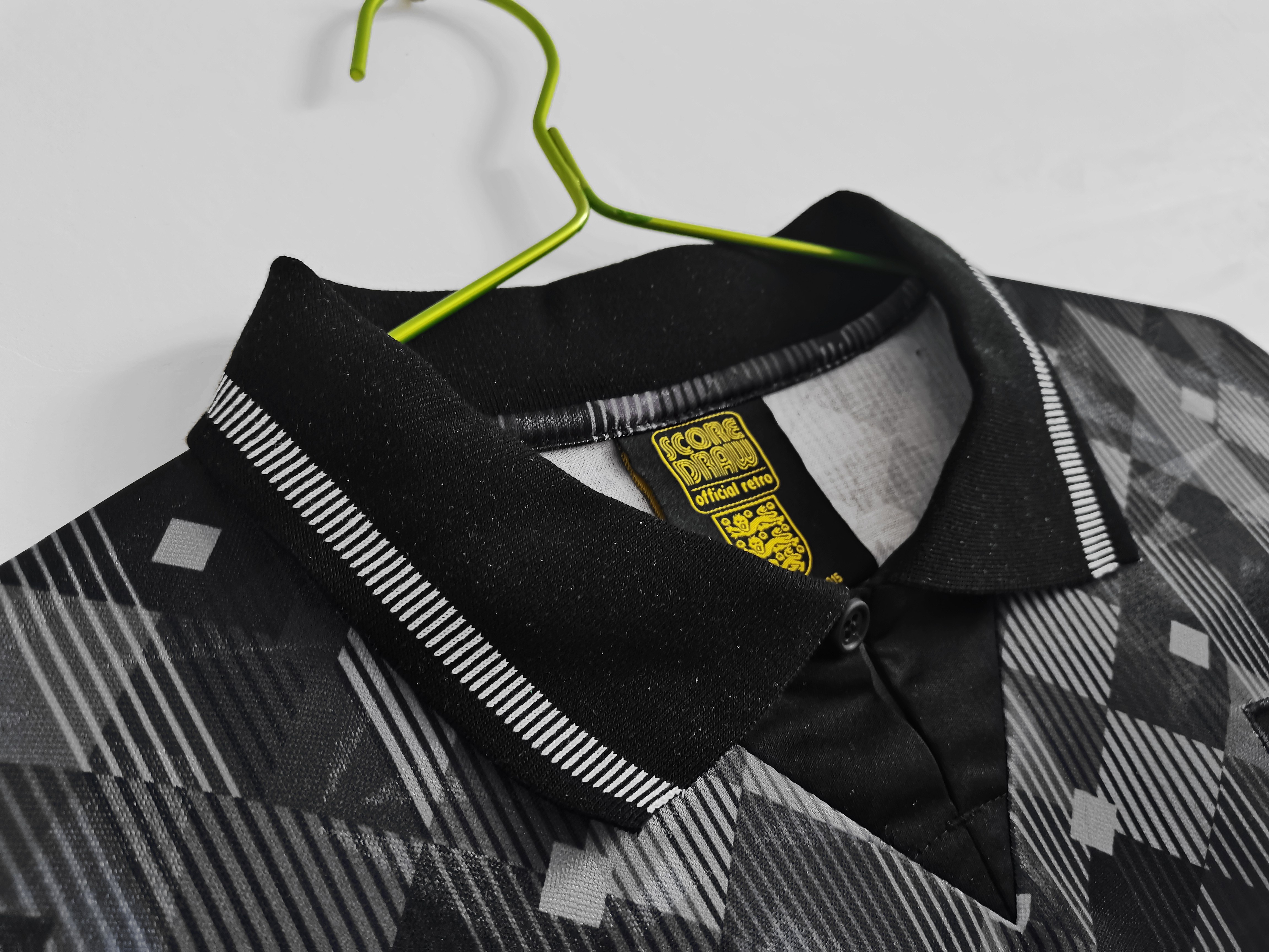 1990 England Away National Team Retro Football Jersey（No Umbro）