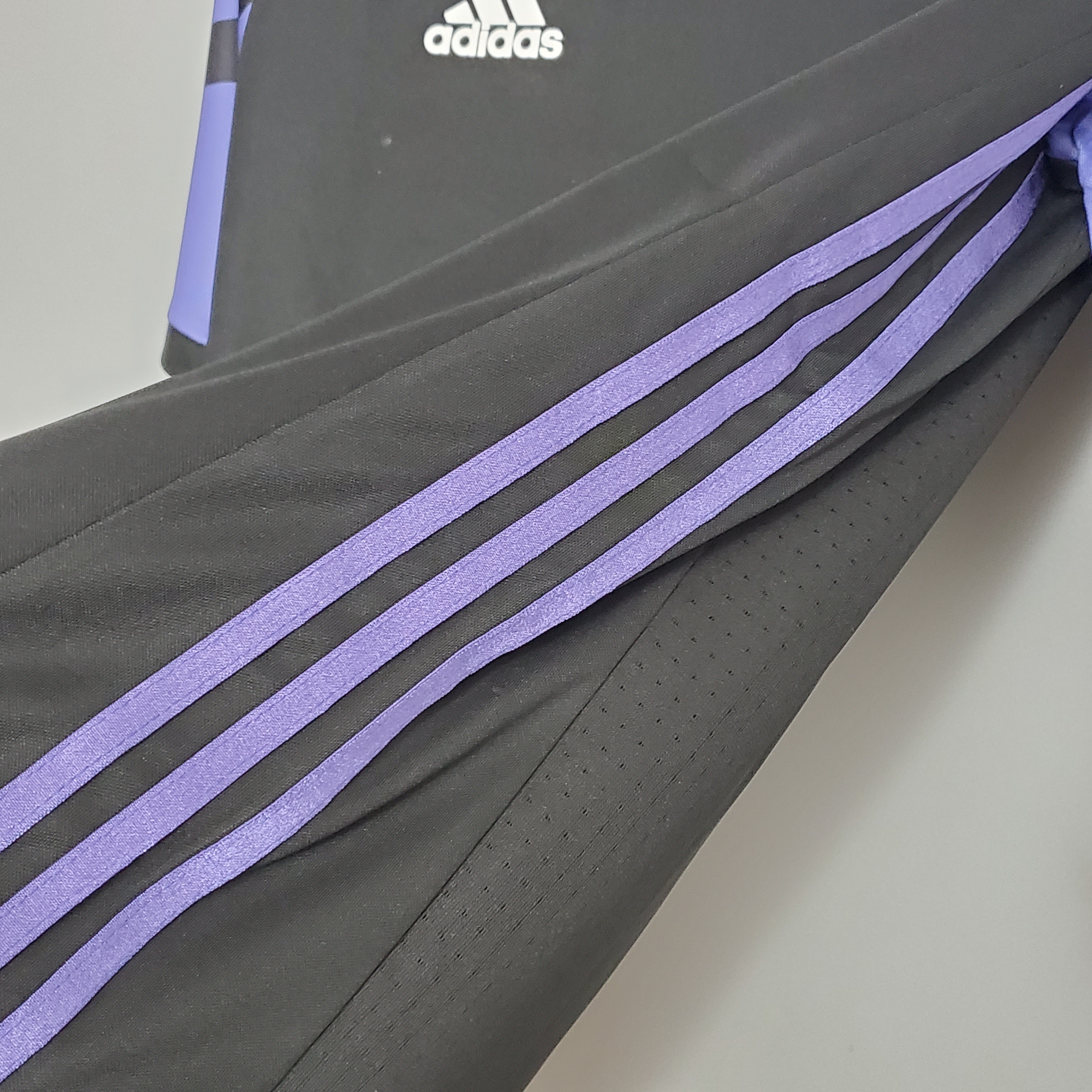 2016/17 Real Madrid Third Vintage Shirt