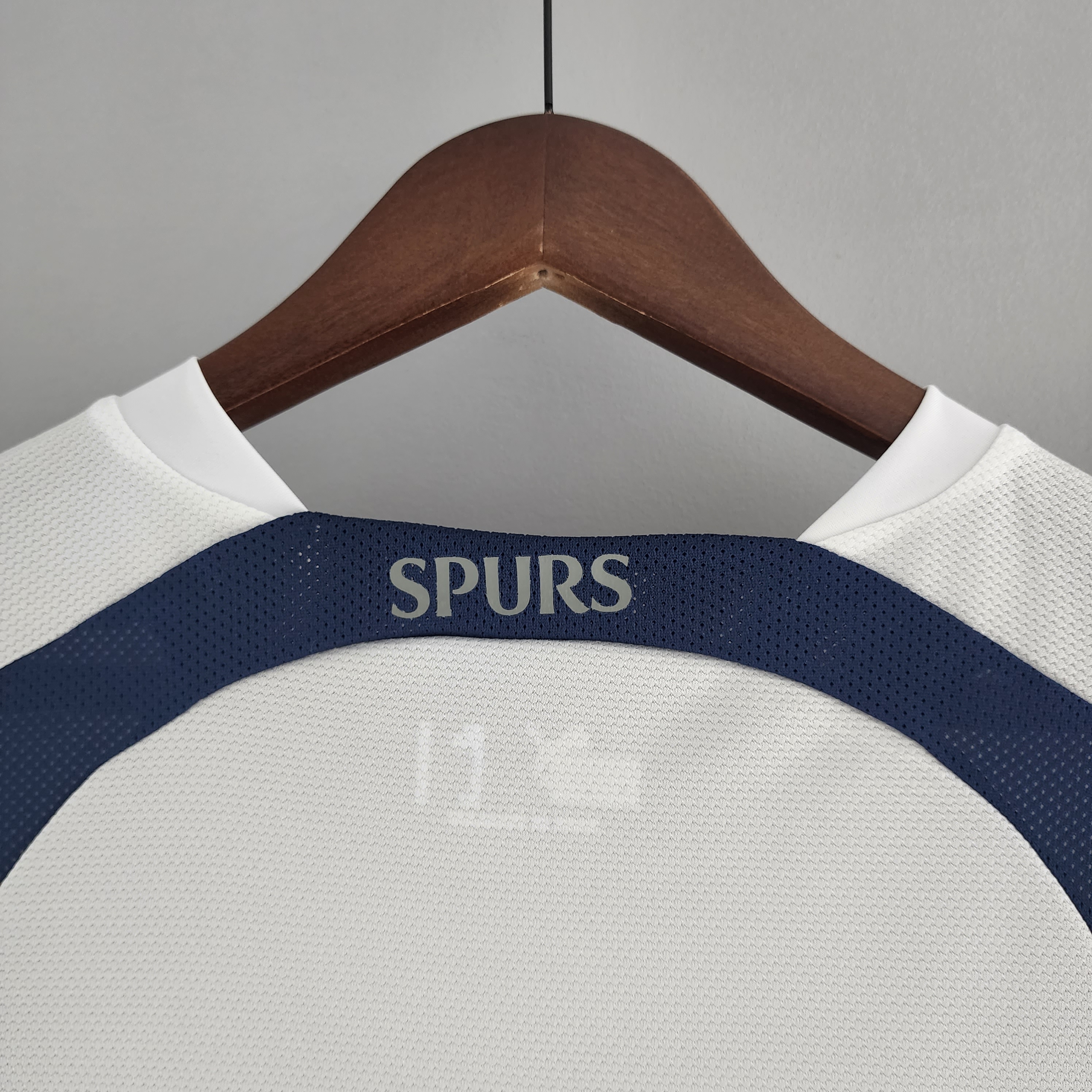 2006/07 Tottenham Home Retro Football Shirt