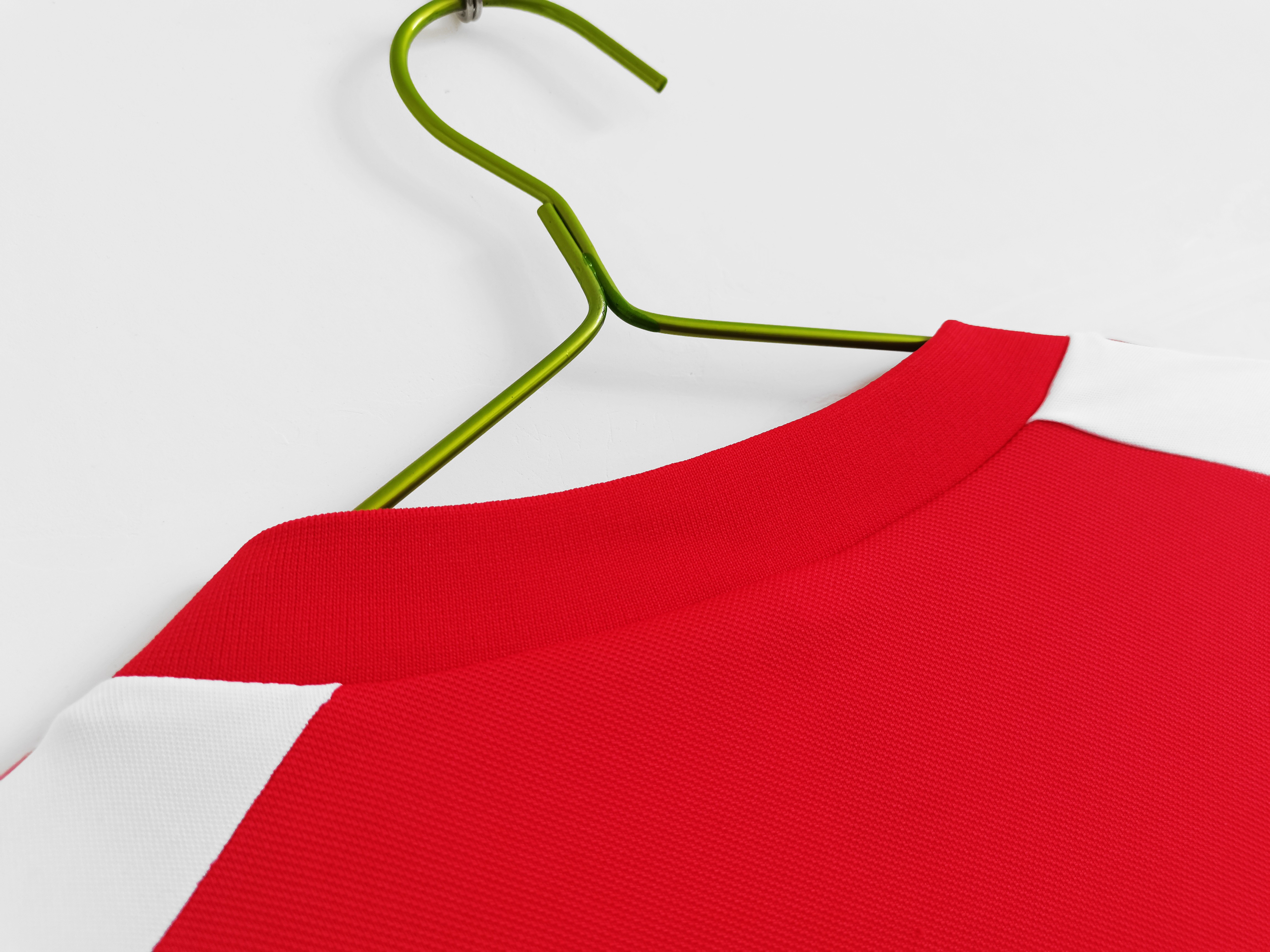 1982 Wales home national team retro jersey