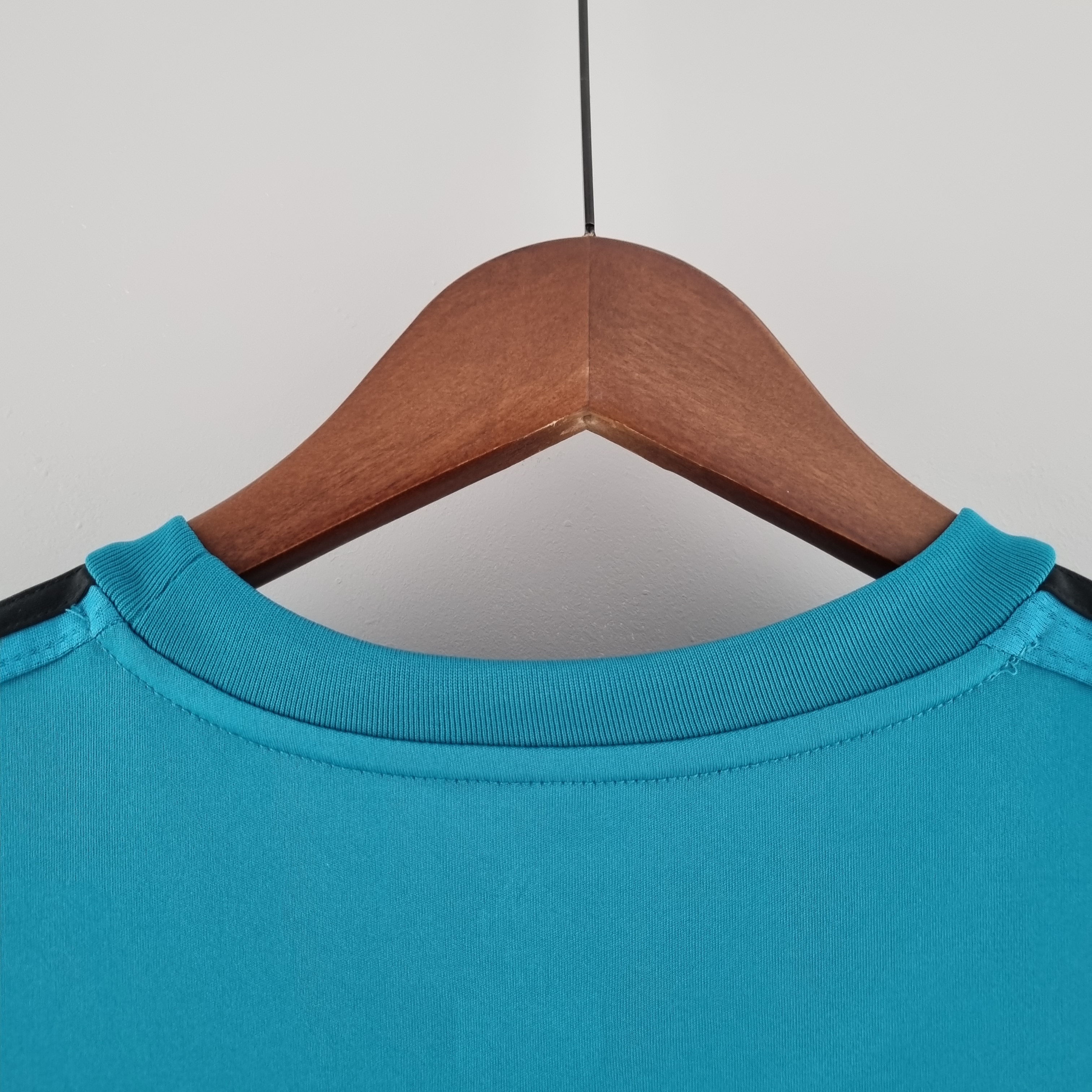 17/18 Real Madrid third kit