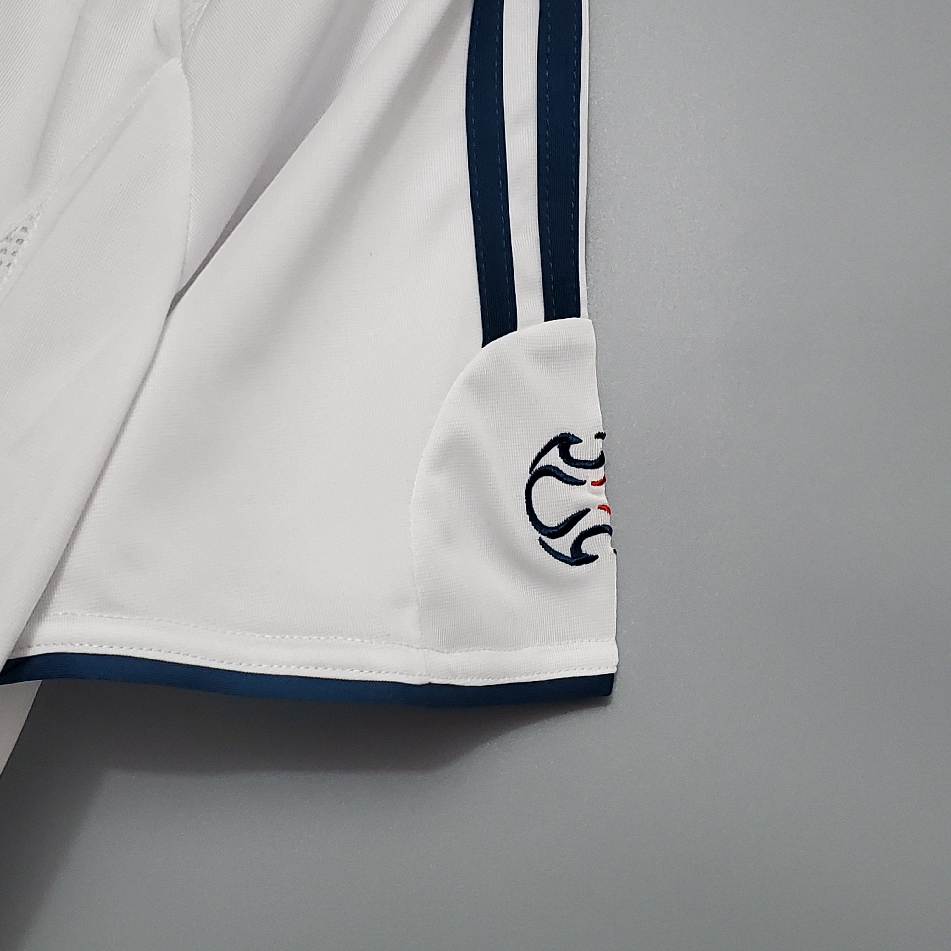 2006/07 Liverpool Away Retro Football Shirt