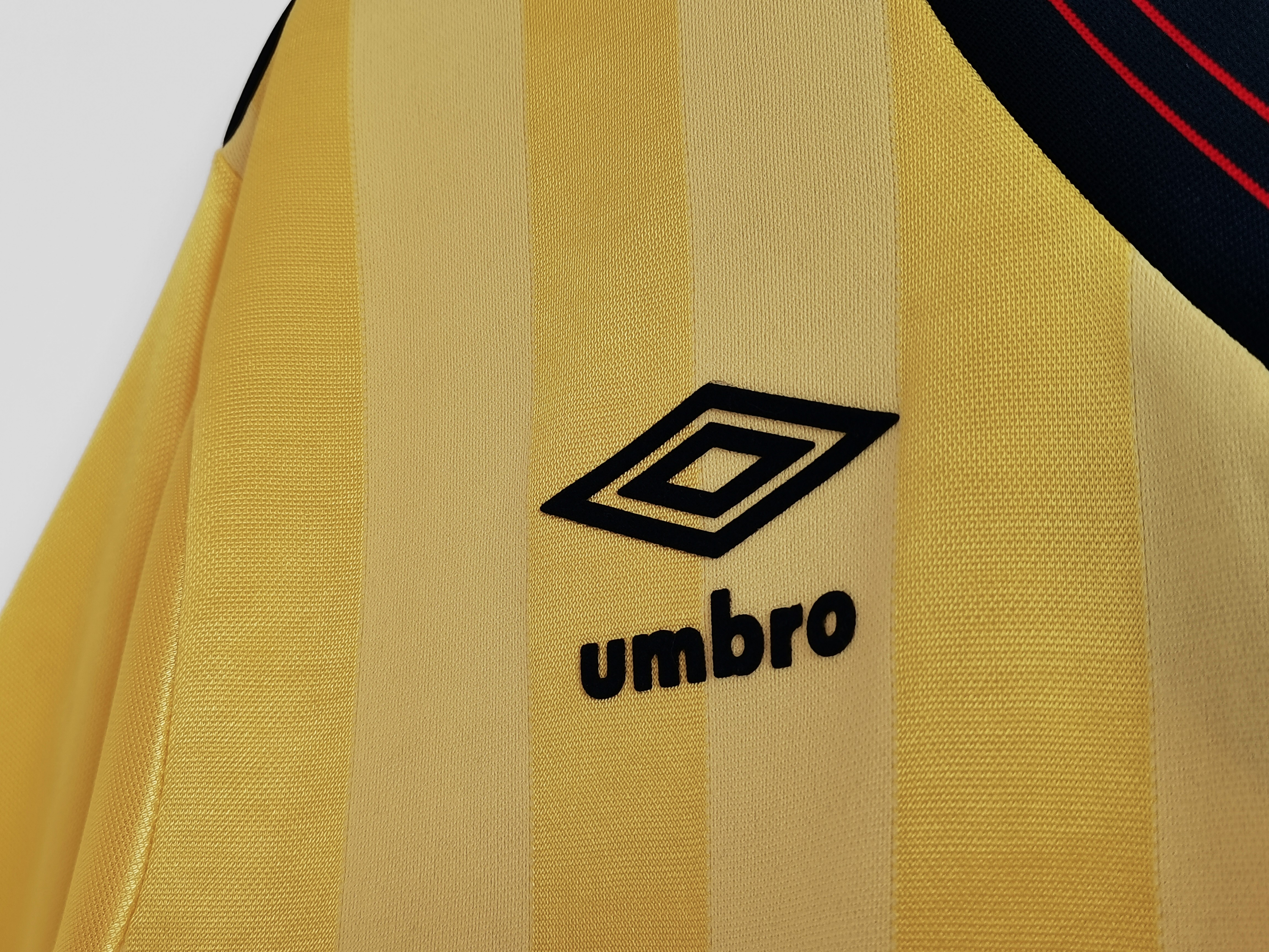 1983/86 Arsenal Away Vintage Shirt