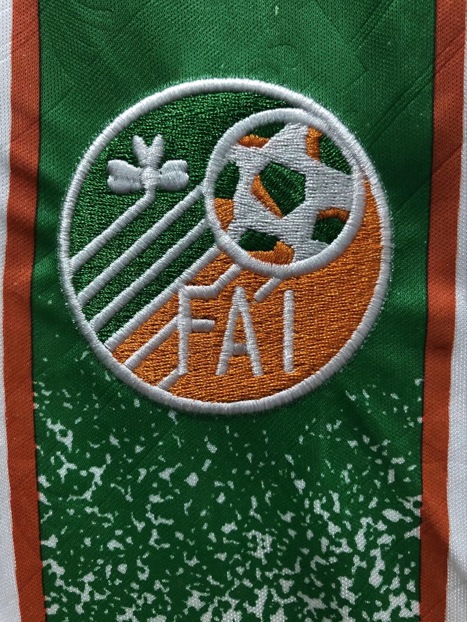 1994 Ireland Away Retro Football Shirt (without sponsor)