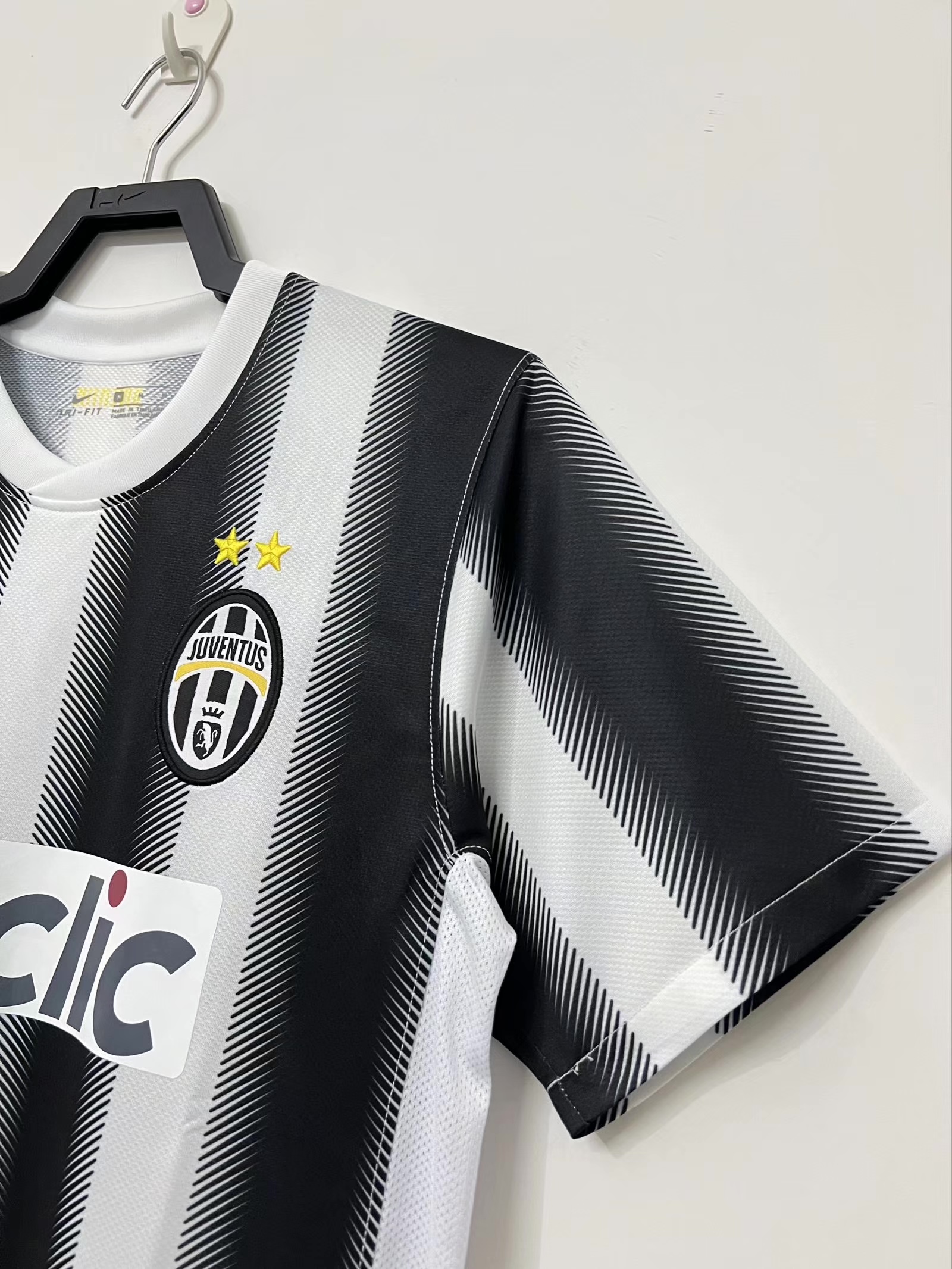 11/12 Juventus Home Retro Shirt