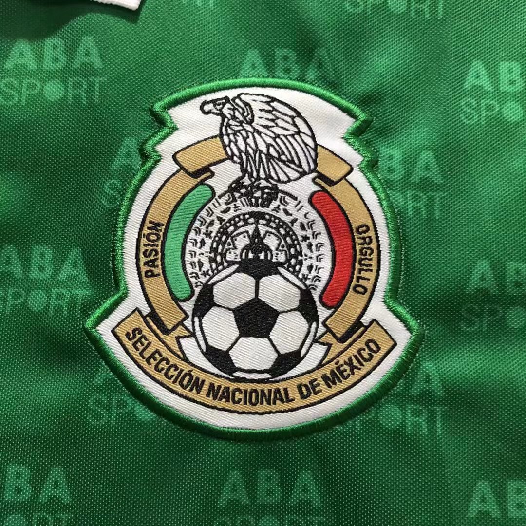 1995 Mexico home