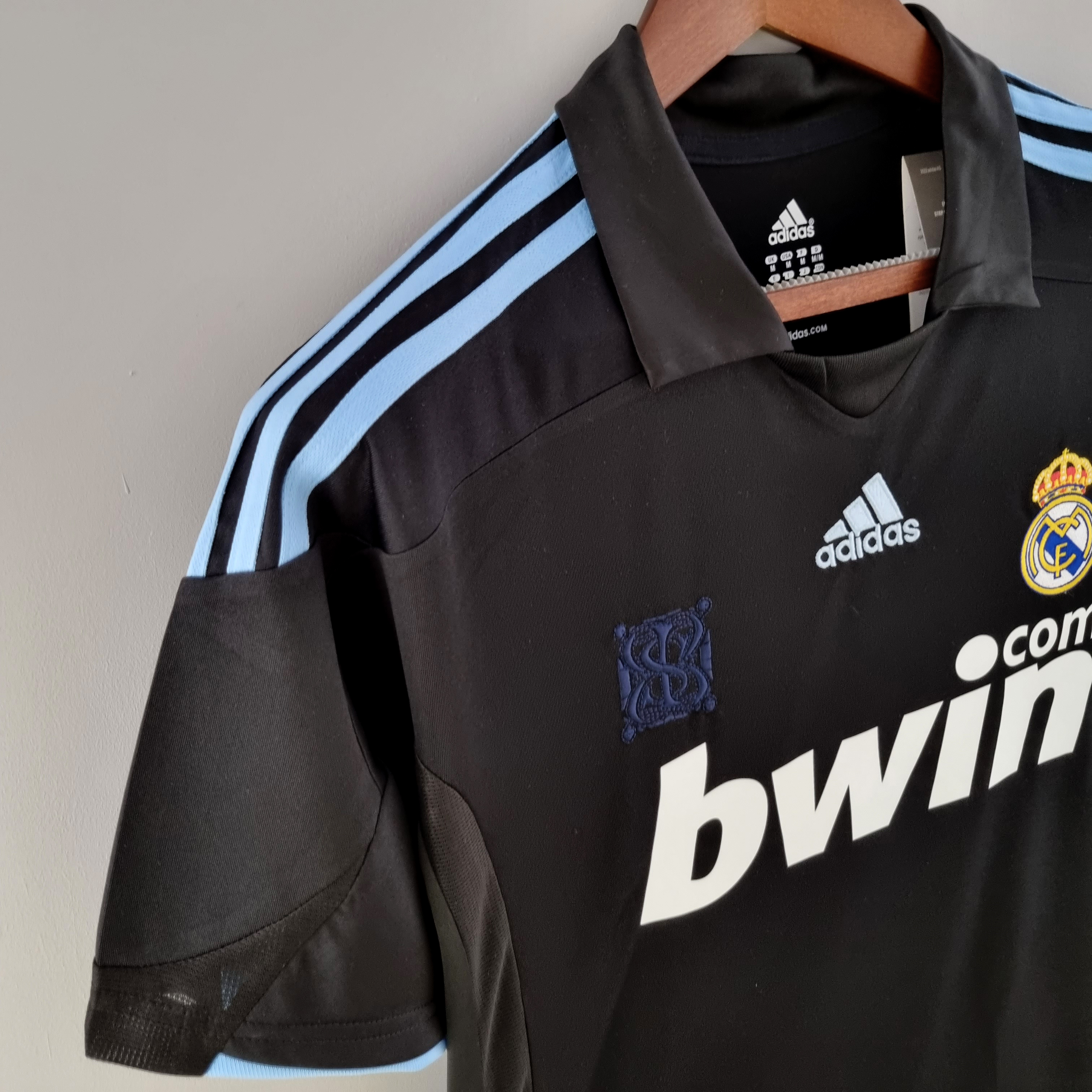 2009/10 Real Madrid Away Vintage Shirt