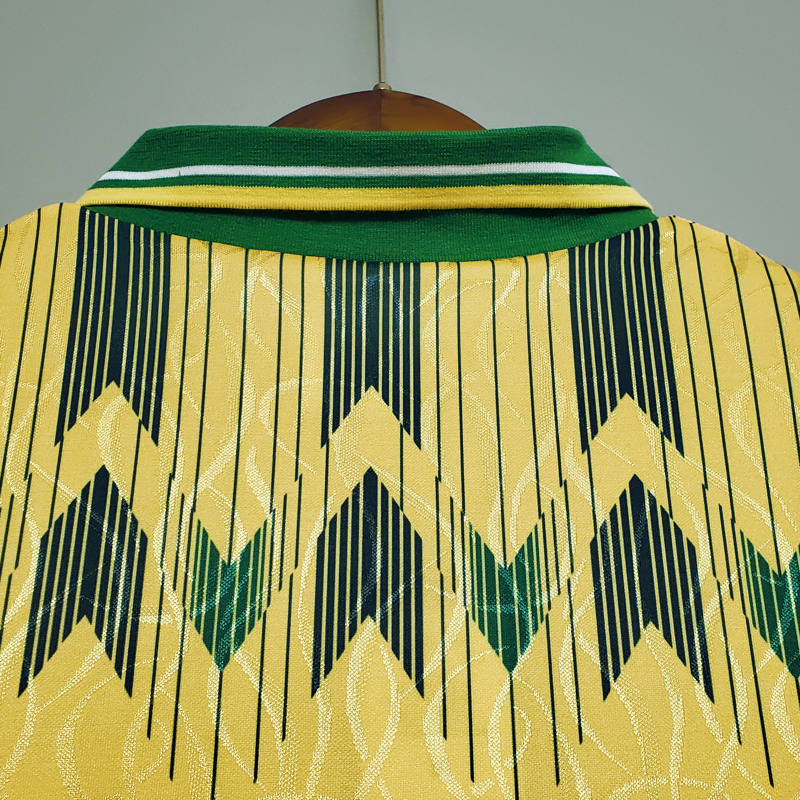 1989/91 Celtic Away Retro Shirt