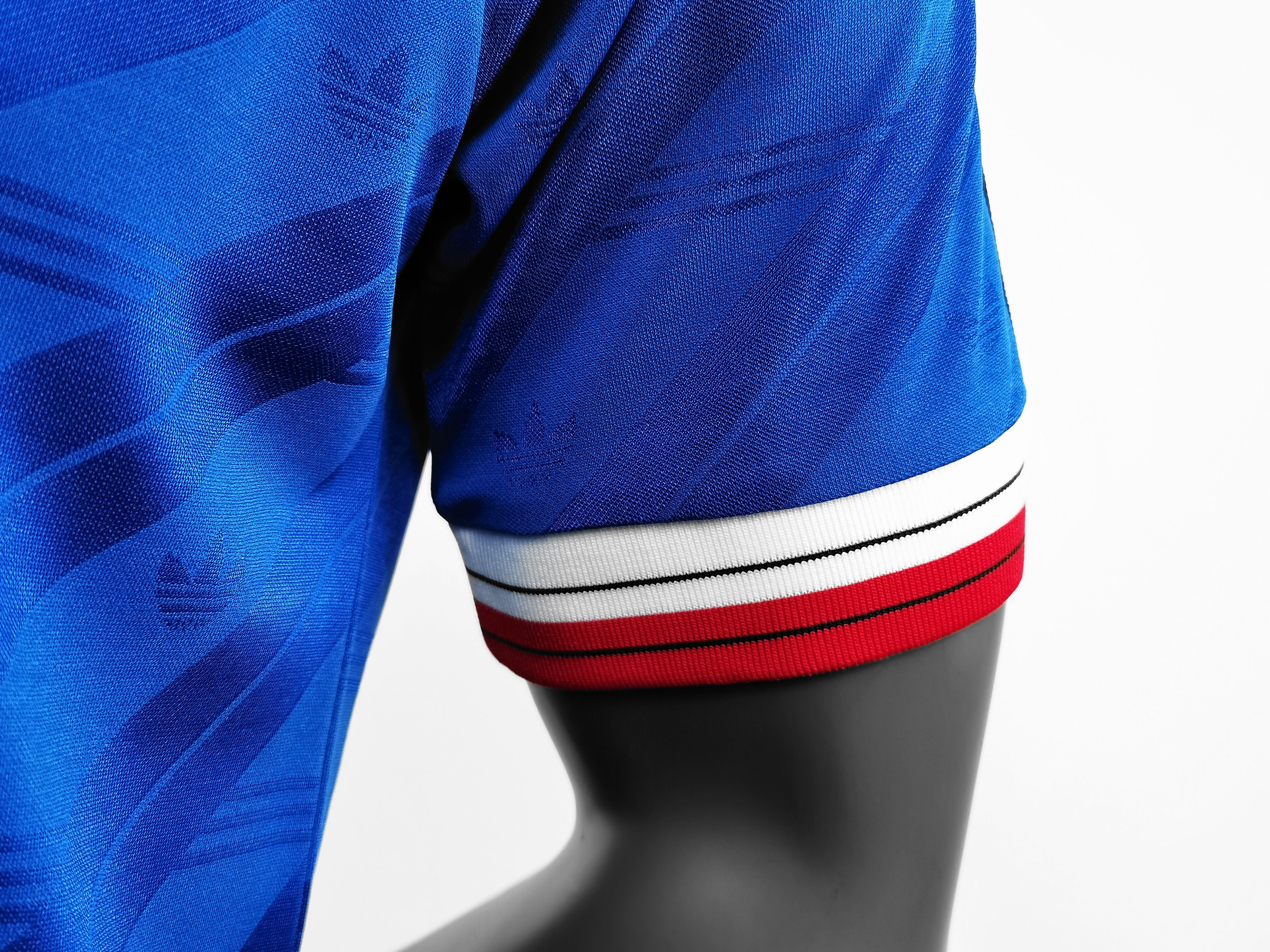 1986 Blue Manchester United Vintage Shirt Player Edition