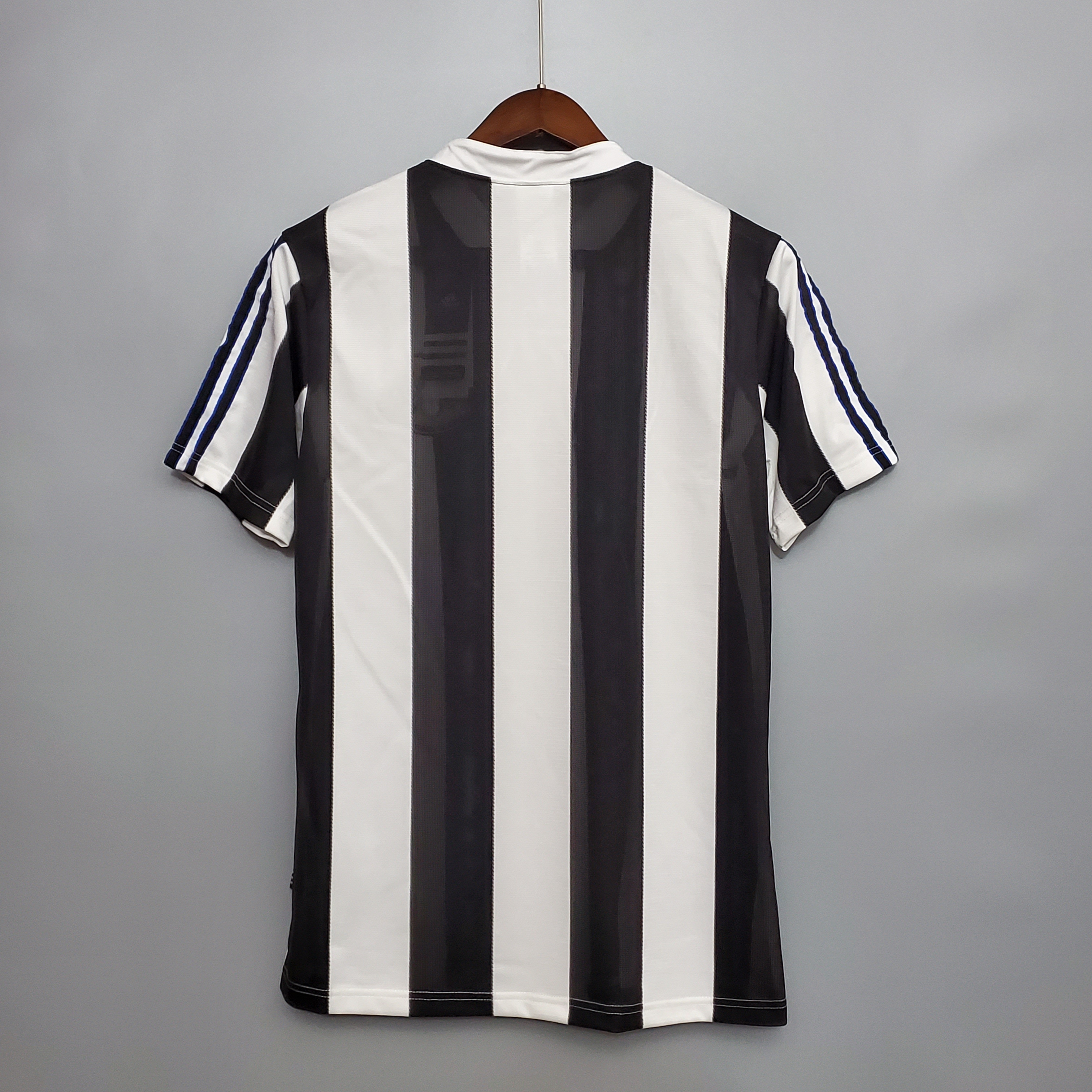 1995/97 Newcastle United Home Short Sleeve Retro Football Shirt  
