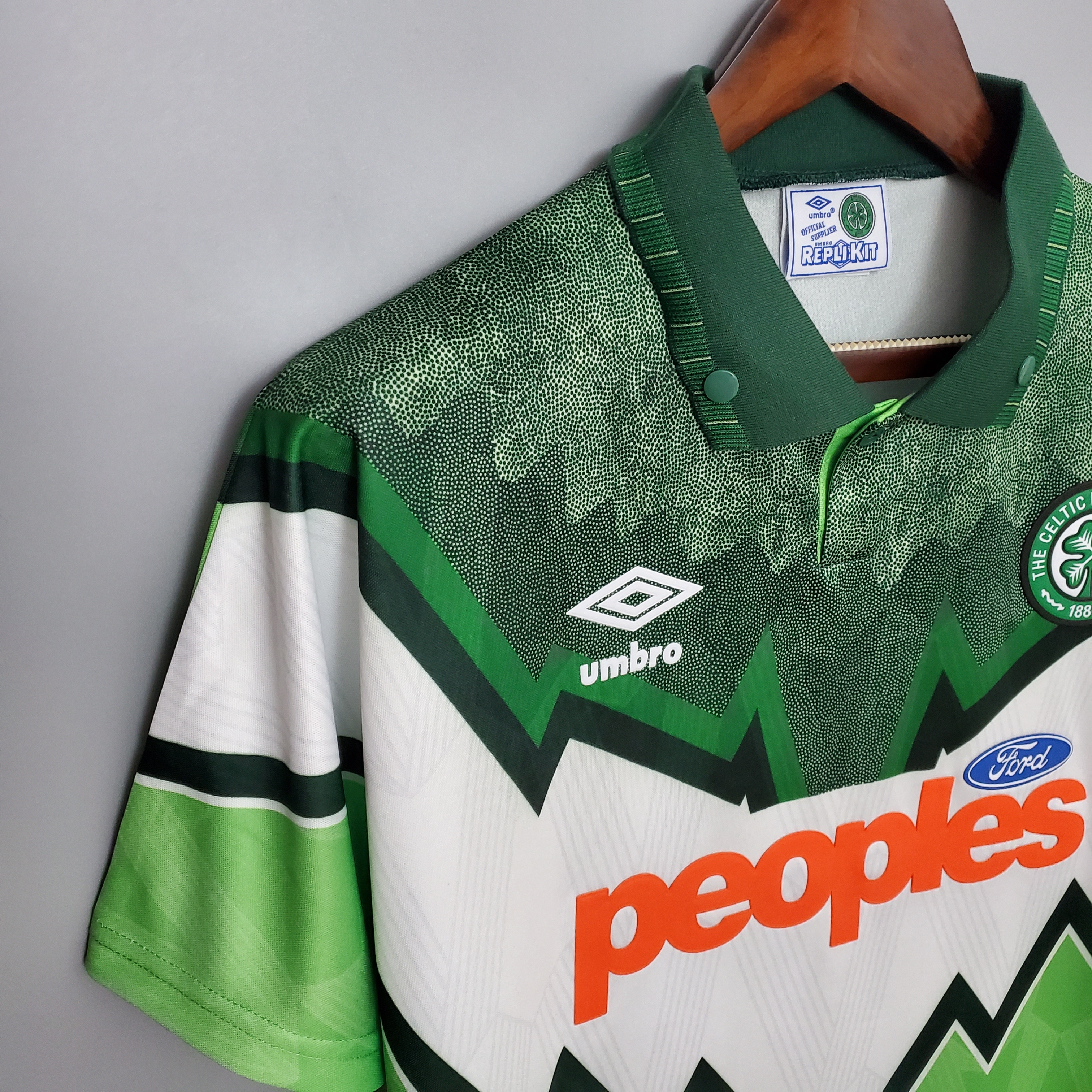 1991/92 Celtic Away Vintage Shirt