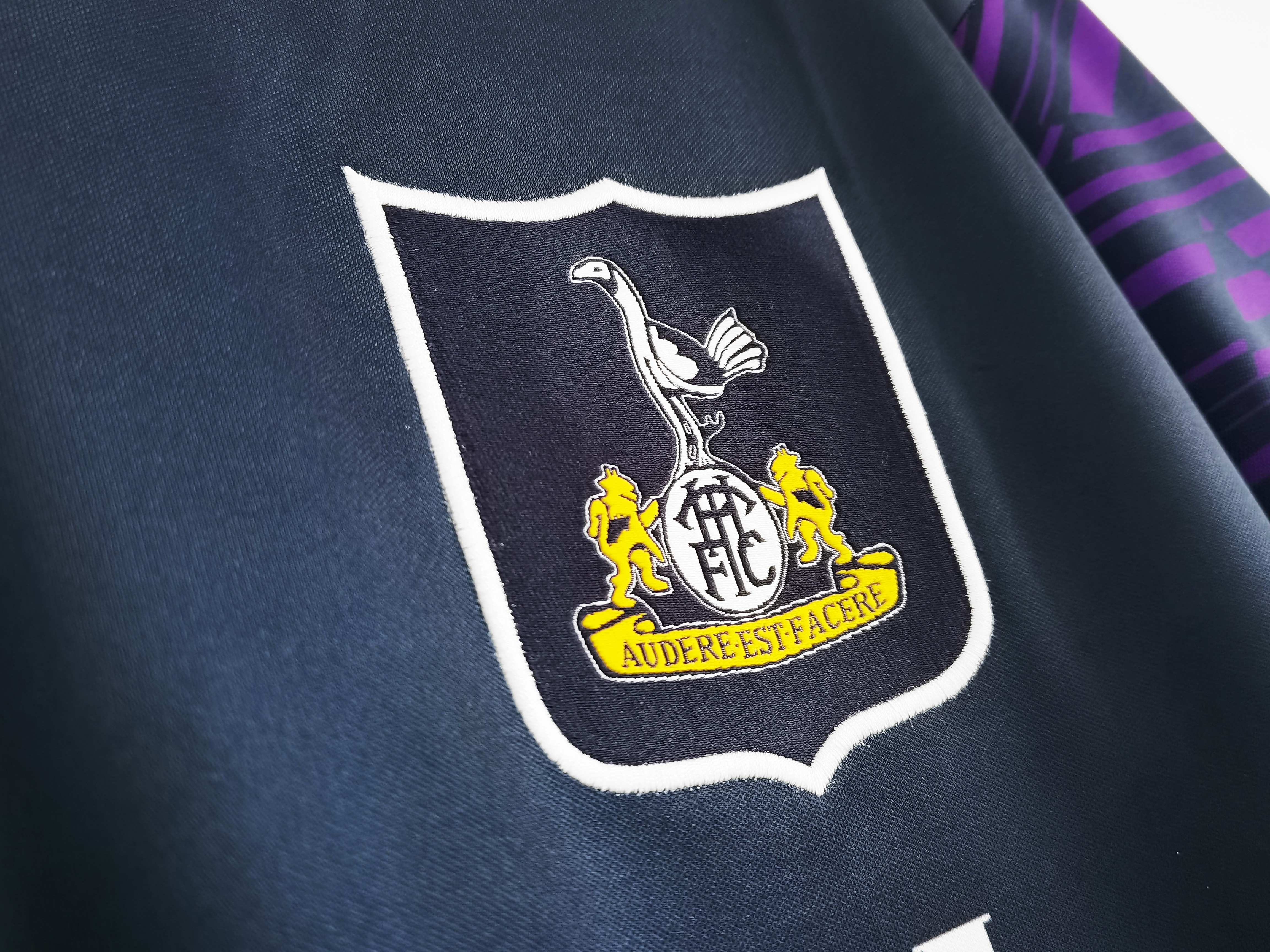 1994/95 Tottenham Away Vintage Shirt