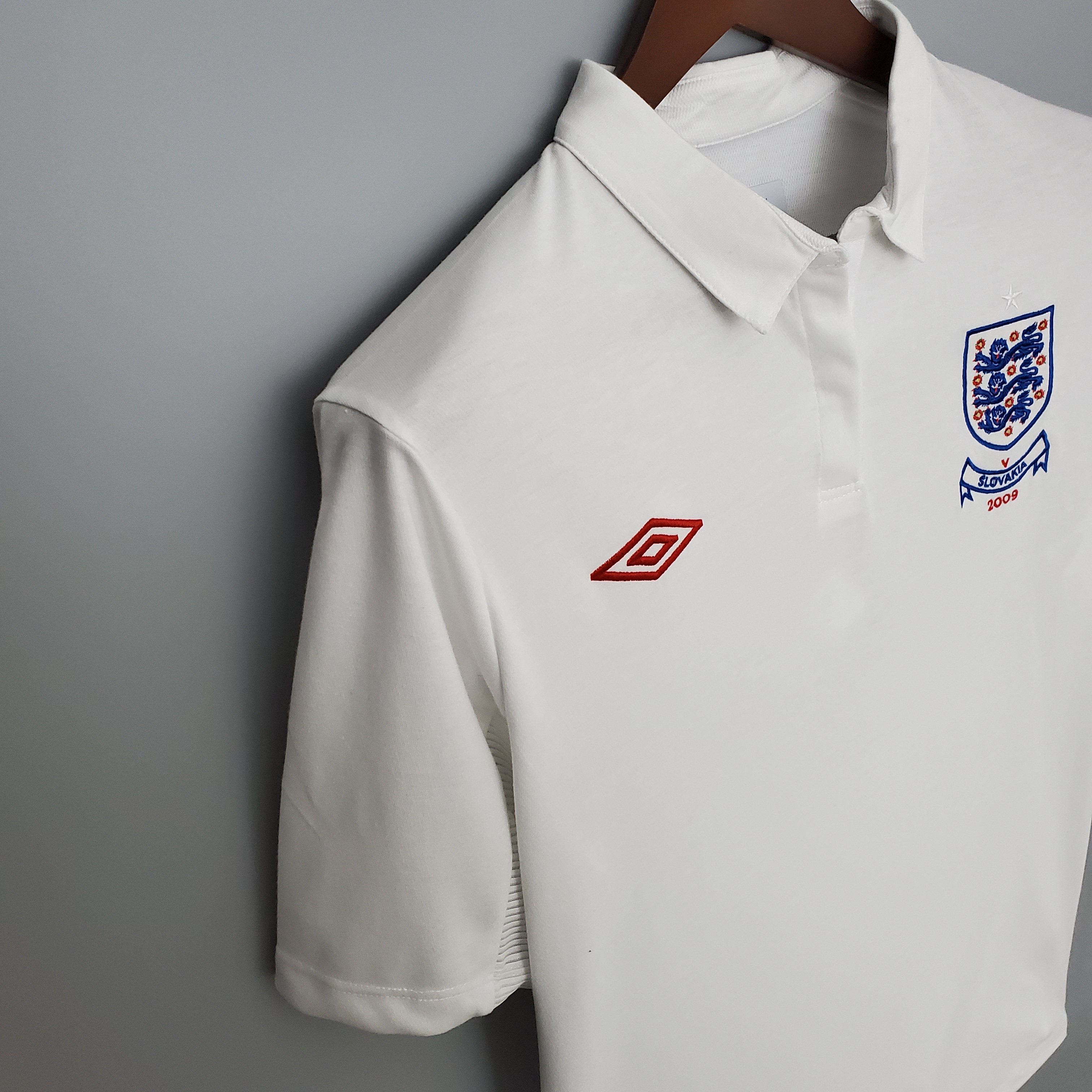 2010 England home vintage shirt