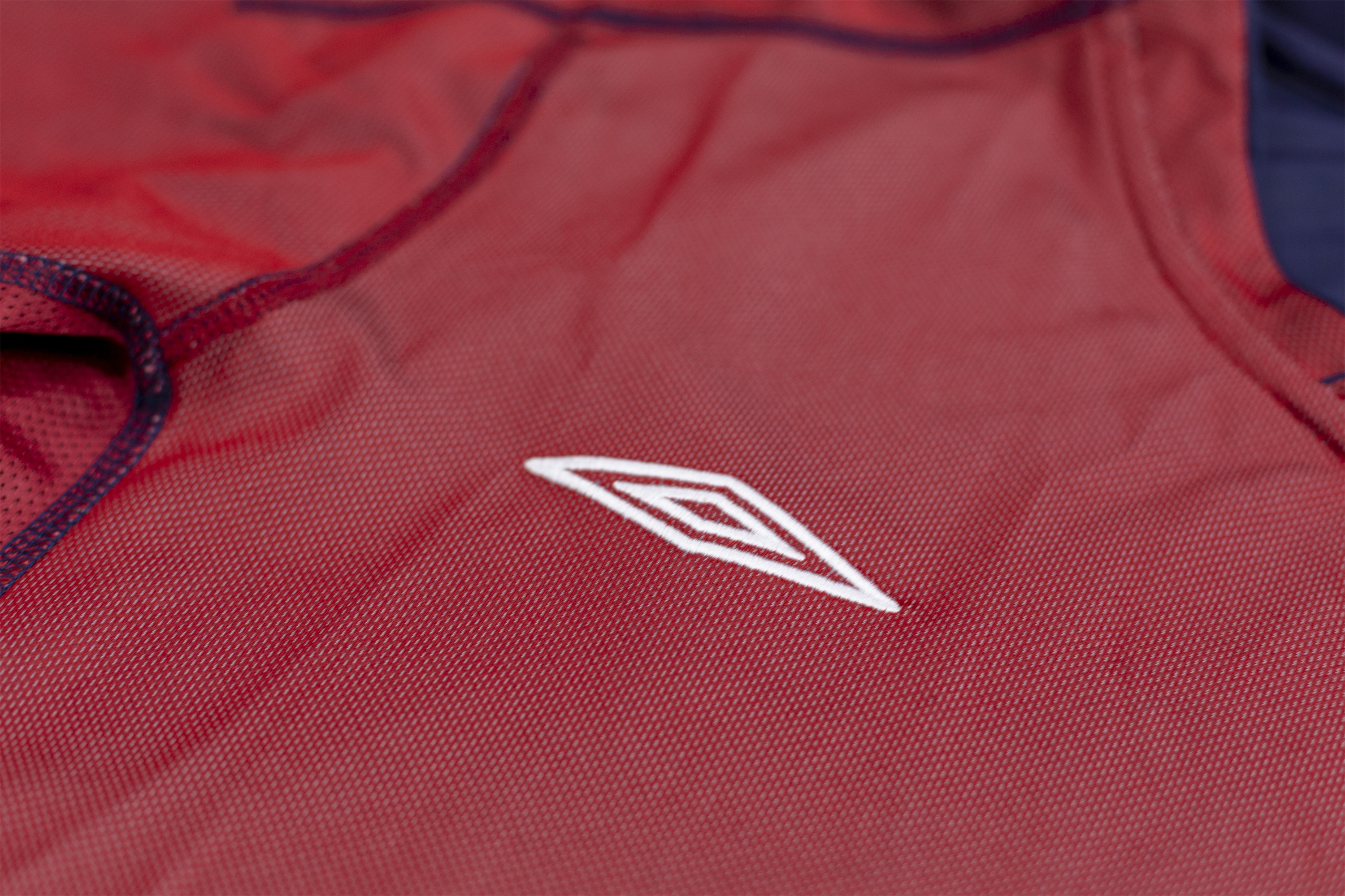 2002 England away vintage shirt