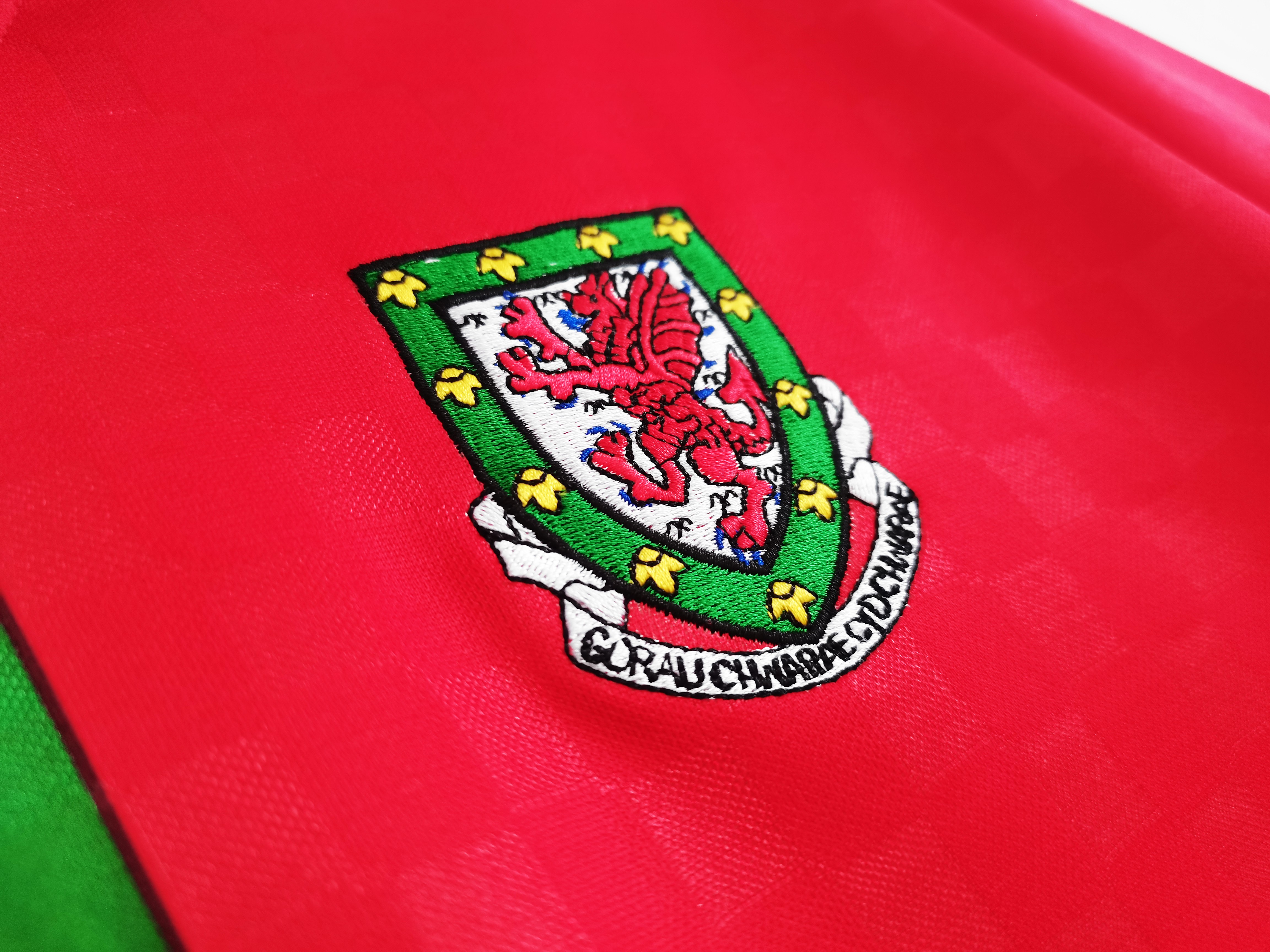 1996/98 Wales home national team retro jersey
